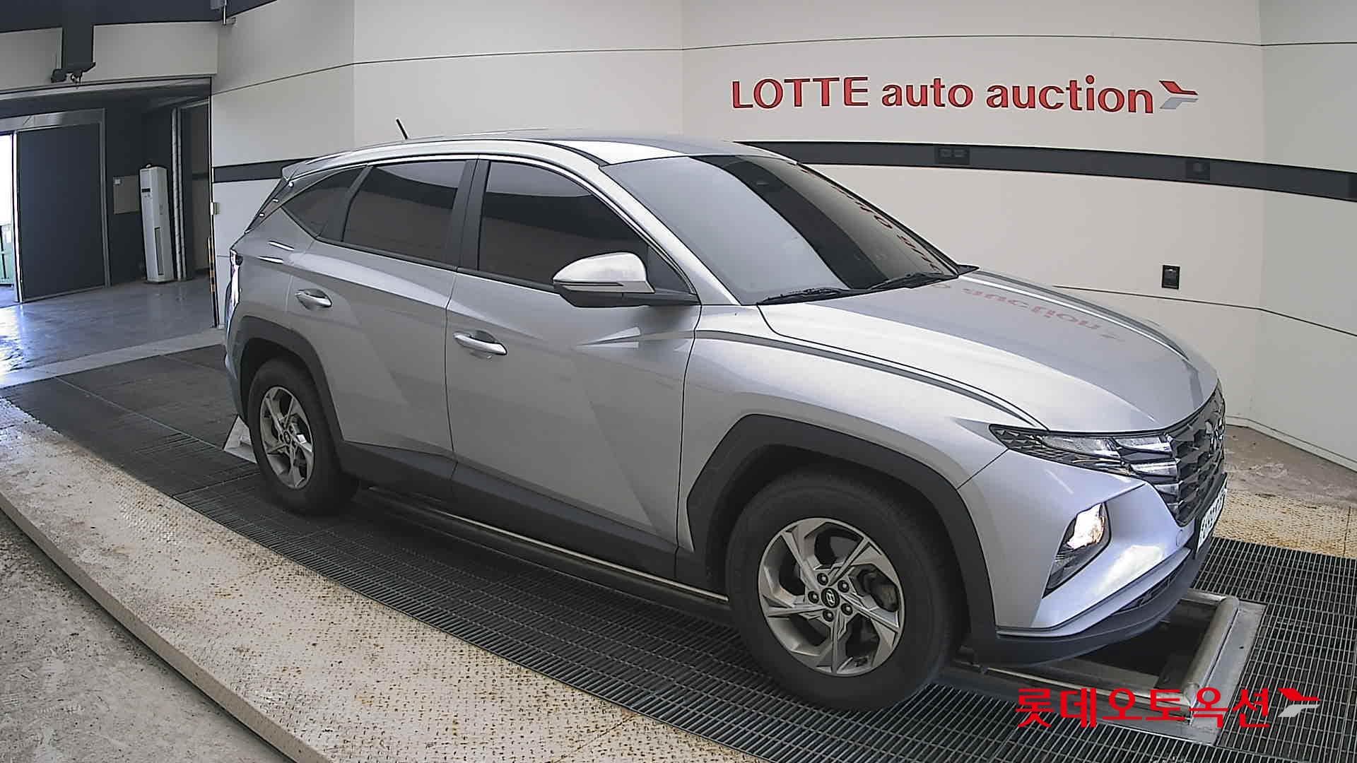 Hyundai - Tucson | THE ALL NEW (D) 2.0 Modern 2WD 18