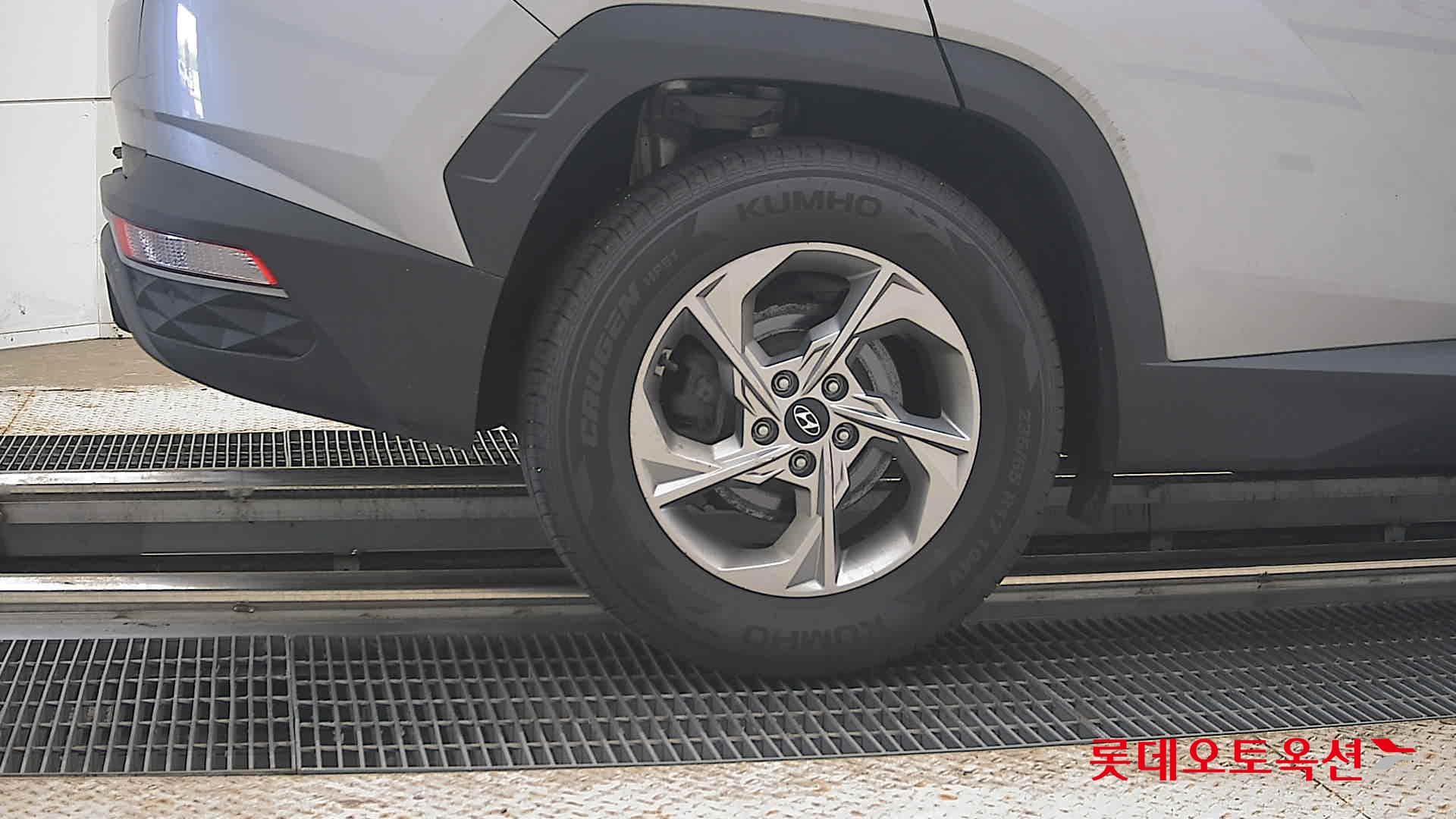 Hyundai - Tucson | THE ALL NEW (D) 2.0 Modern 2WD 24