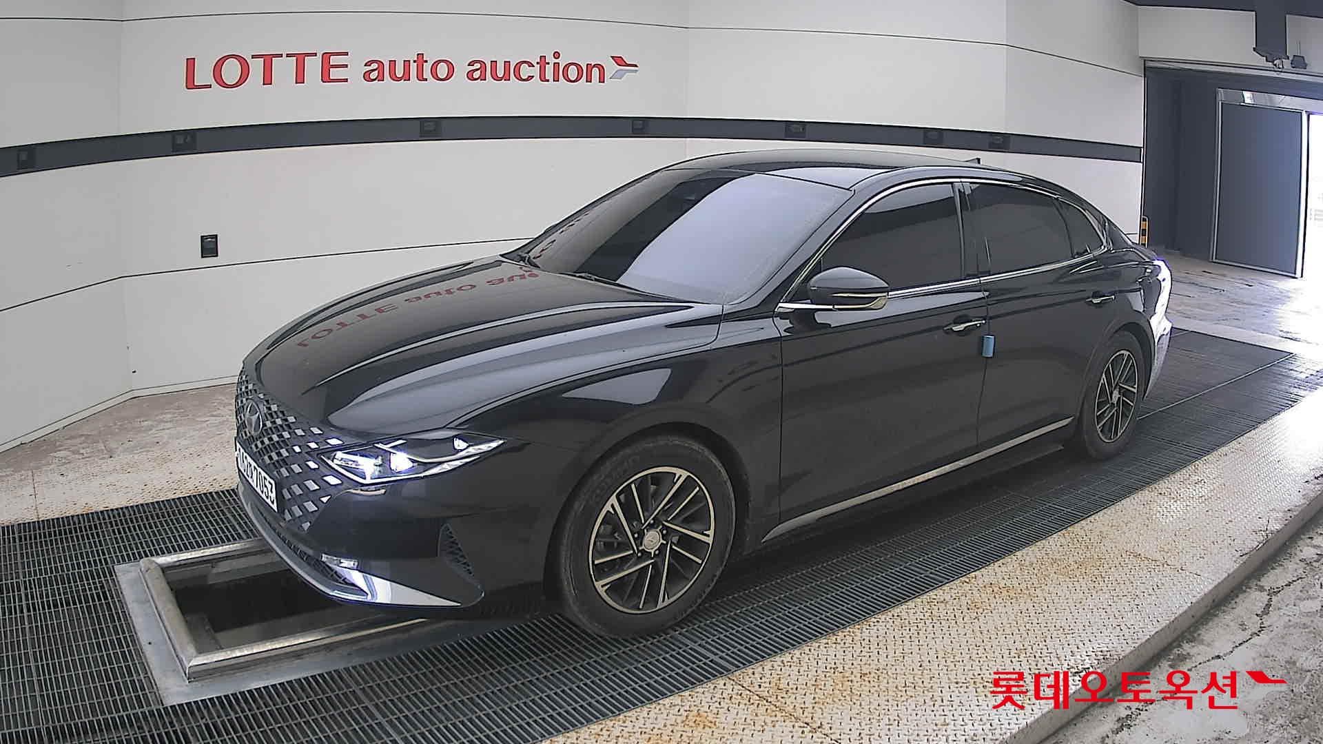Hyundai - Grandeur | THE NEW (G) 2.5 Premium 4