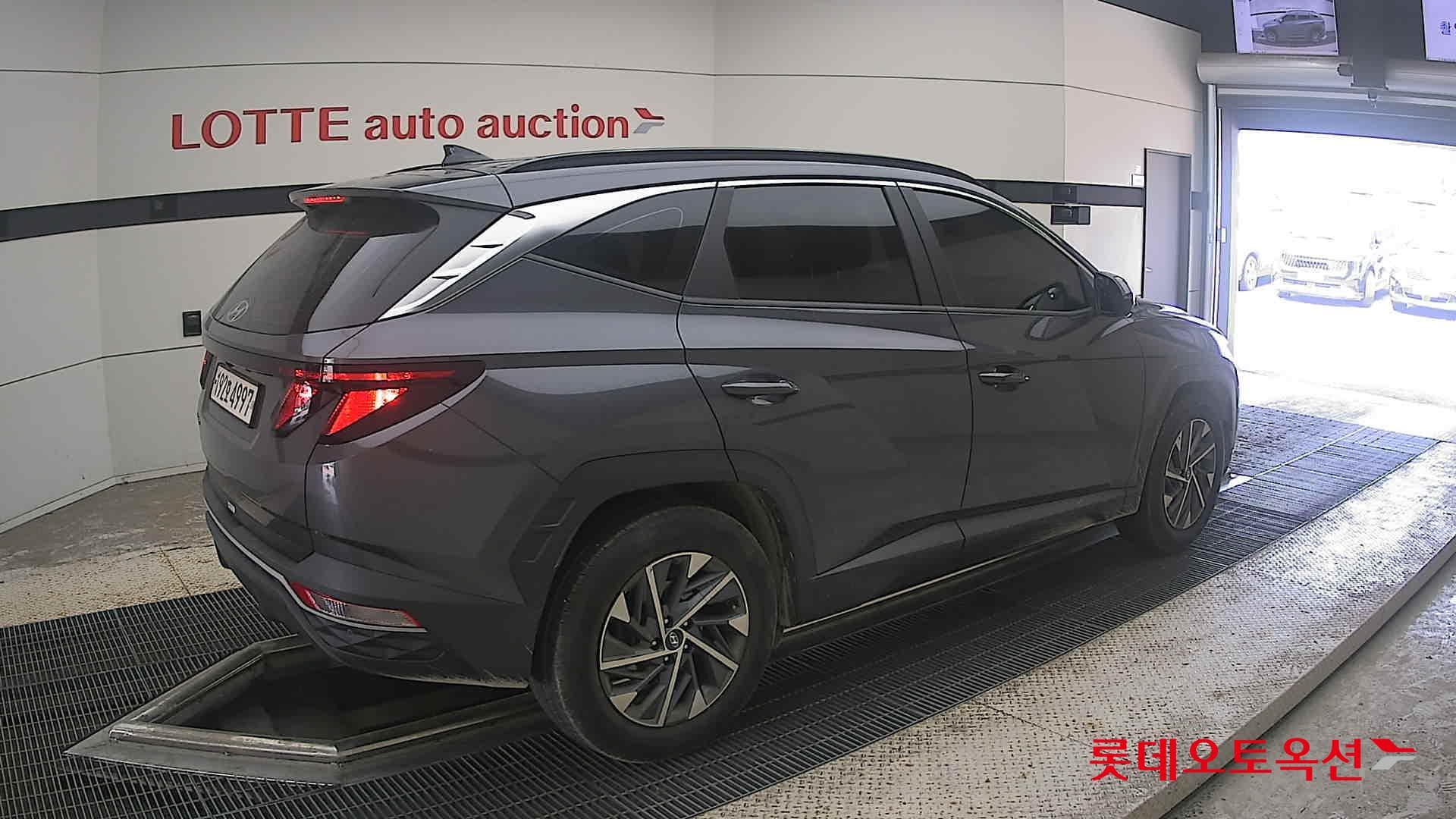 Hyundai - Туссан | THE ALL NEW (G) 1.6 T Premium 2WD 14