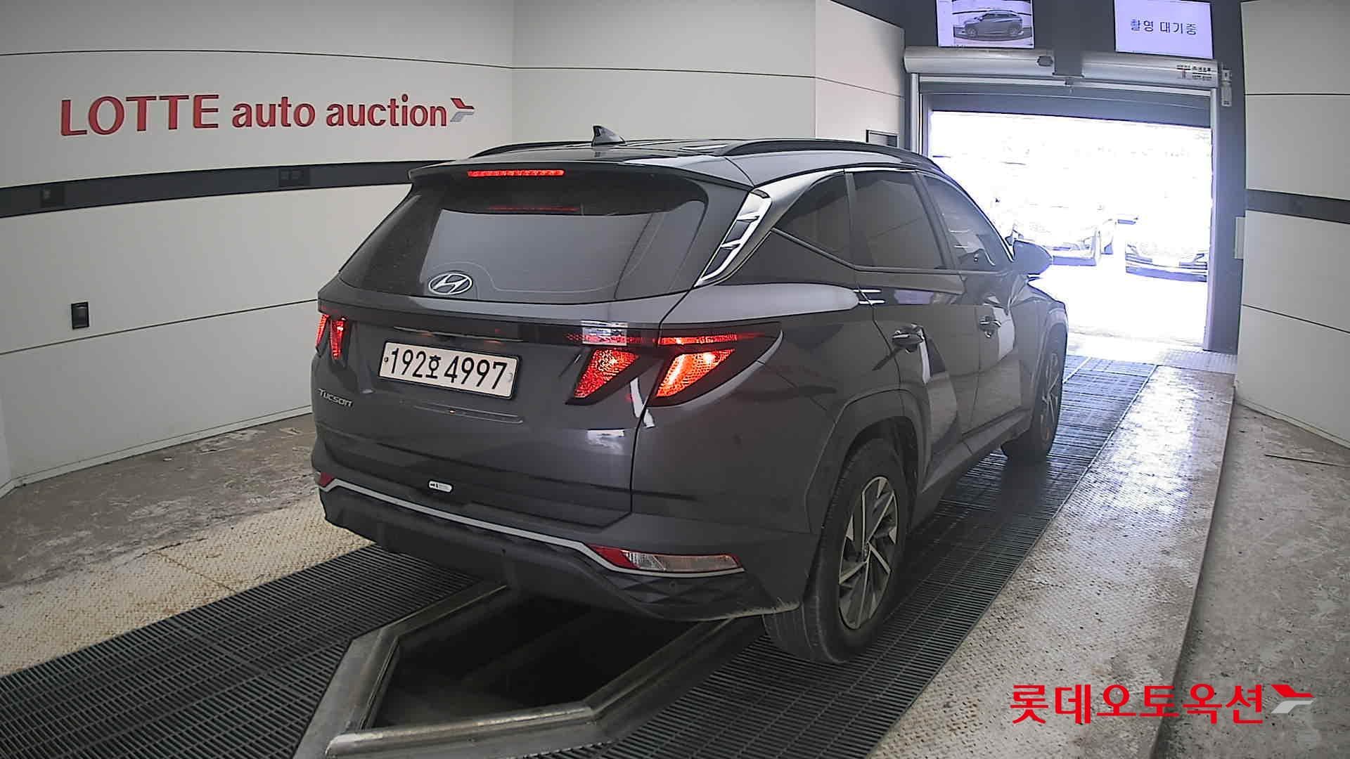 Hyundai - Туссан | THE ALL NEW (G) 1.6 T Premium 2WD 13