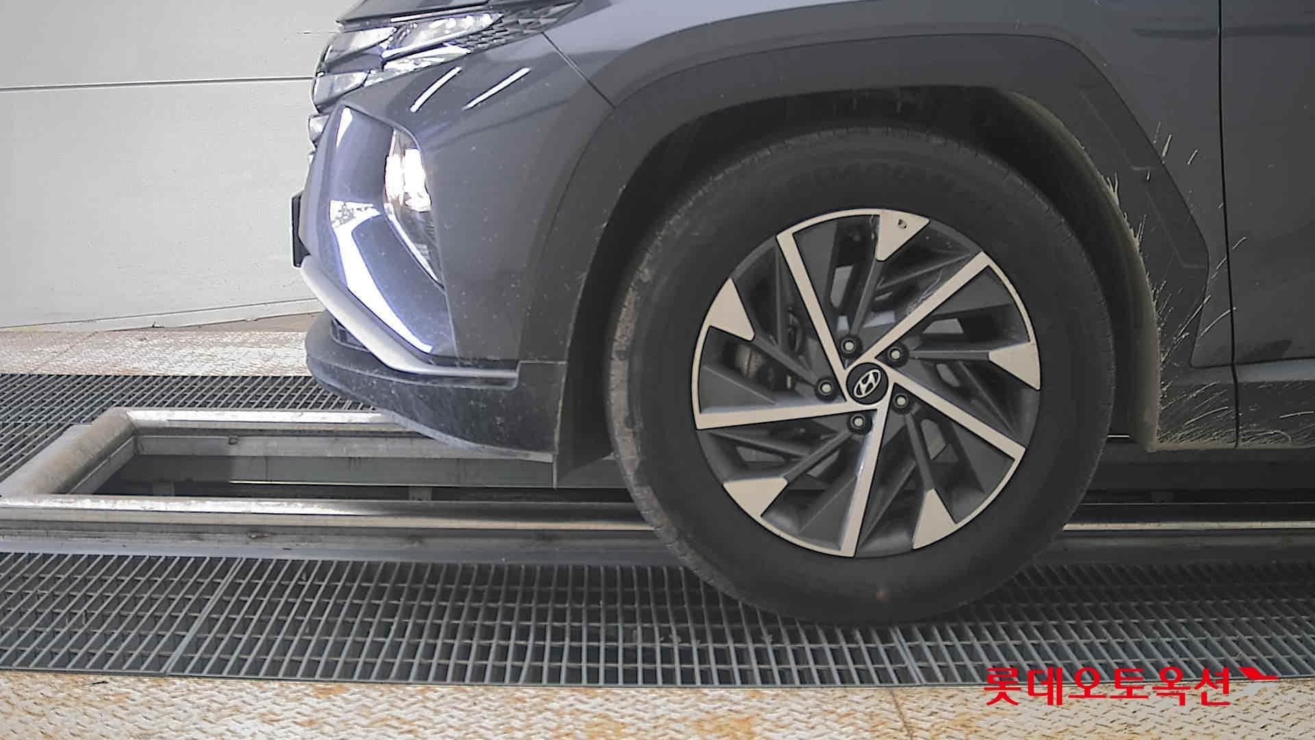 Hyundai - Туссан | THE ALL NEW (G) 1.6 T Premium 2WD 21
