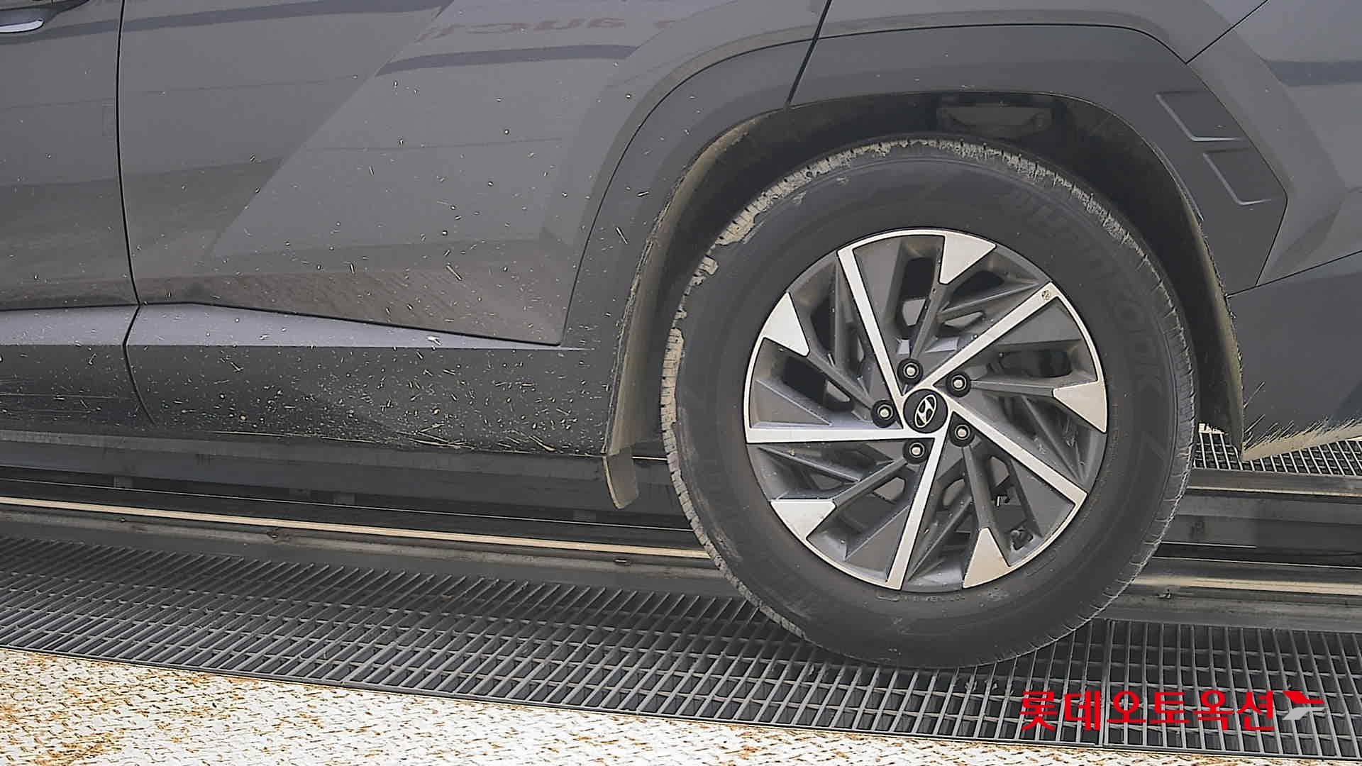 Hyundai - Туссан | THE ALL NEW (G) 1.6 T Premium 2WD 22