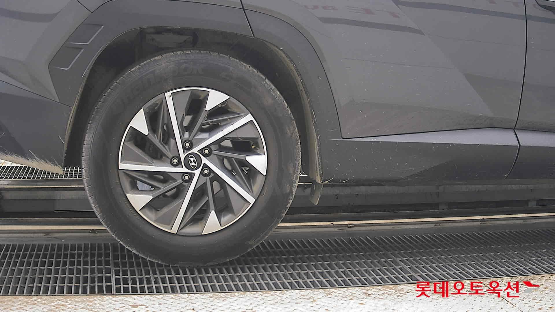 Hyundai - Туссан | THE ALL NEW (G) 1.6 T Premium 2WD 24
