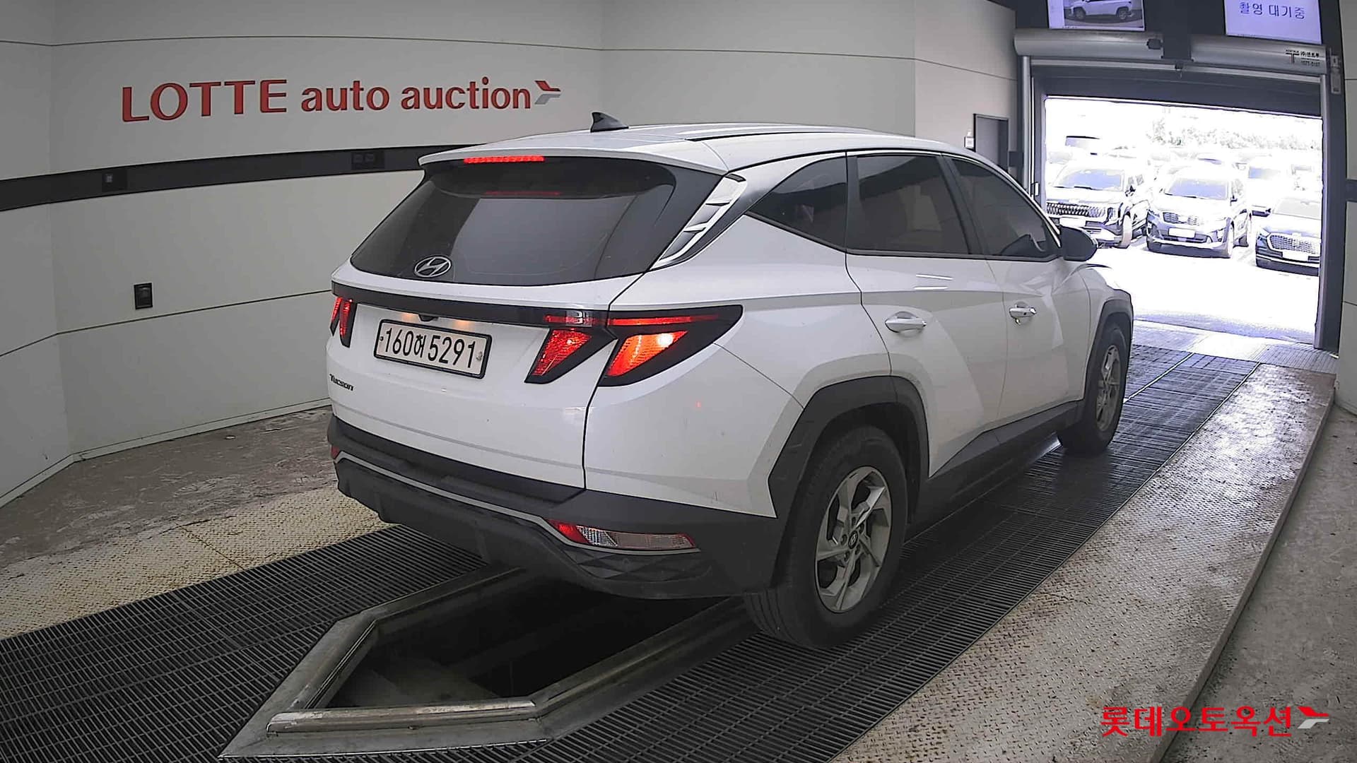 Hyundai - Туссан | THE ALL NEW (D) 2.0 Modern 2WD 12