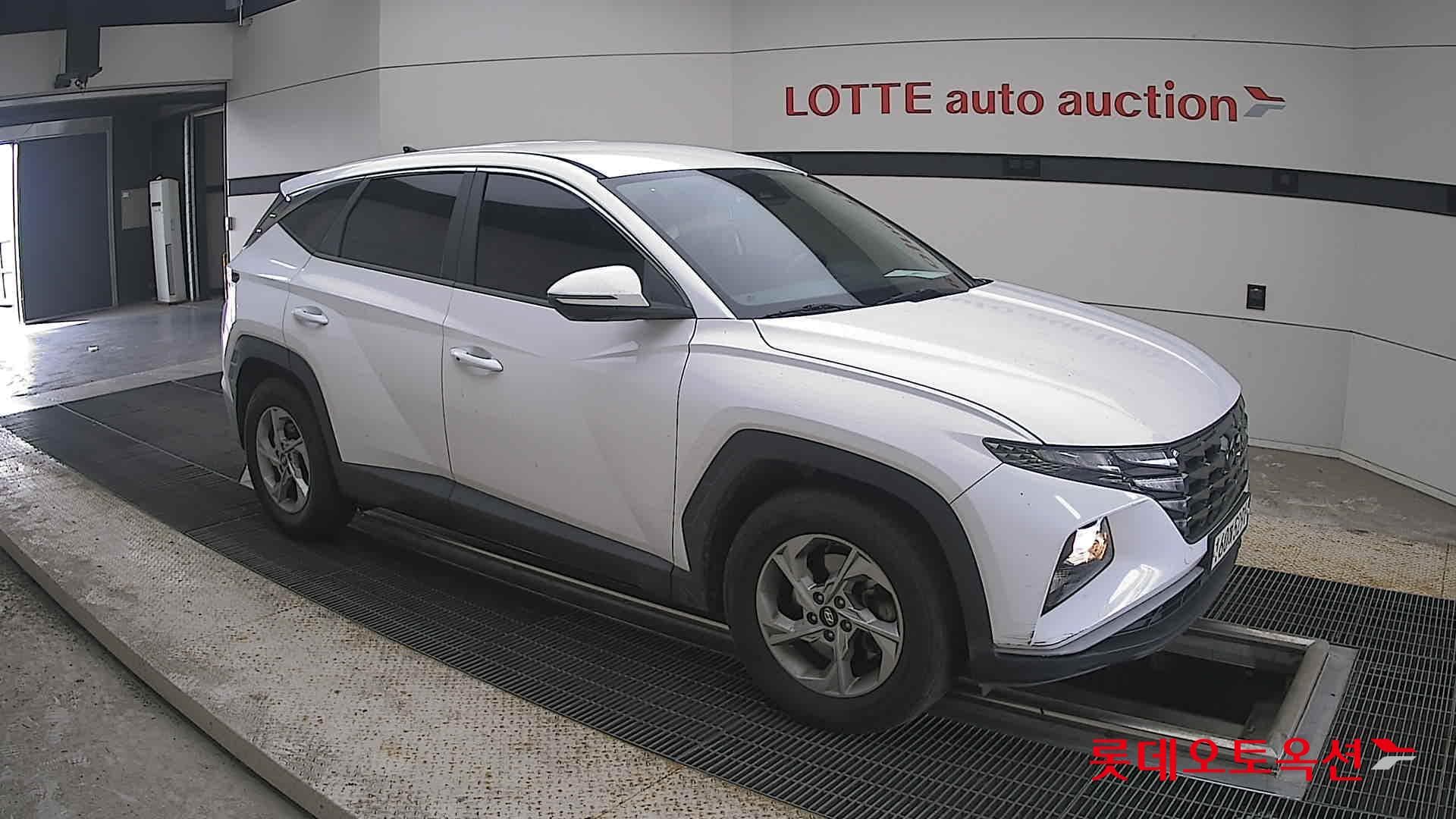 Hyundai - Туссан | THE ALL NEW (D) 2.0 Modern 2WD 18