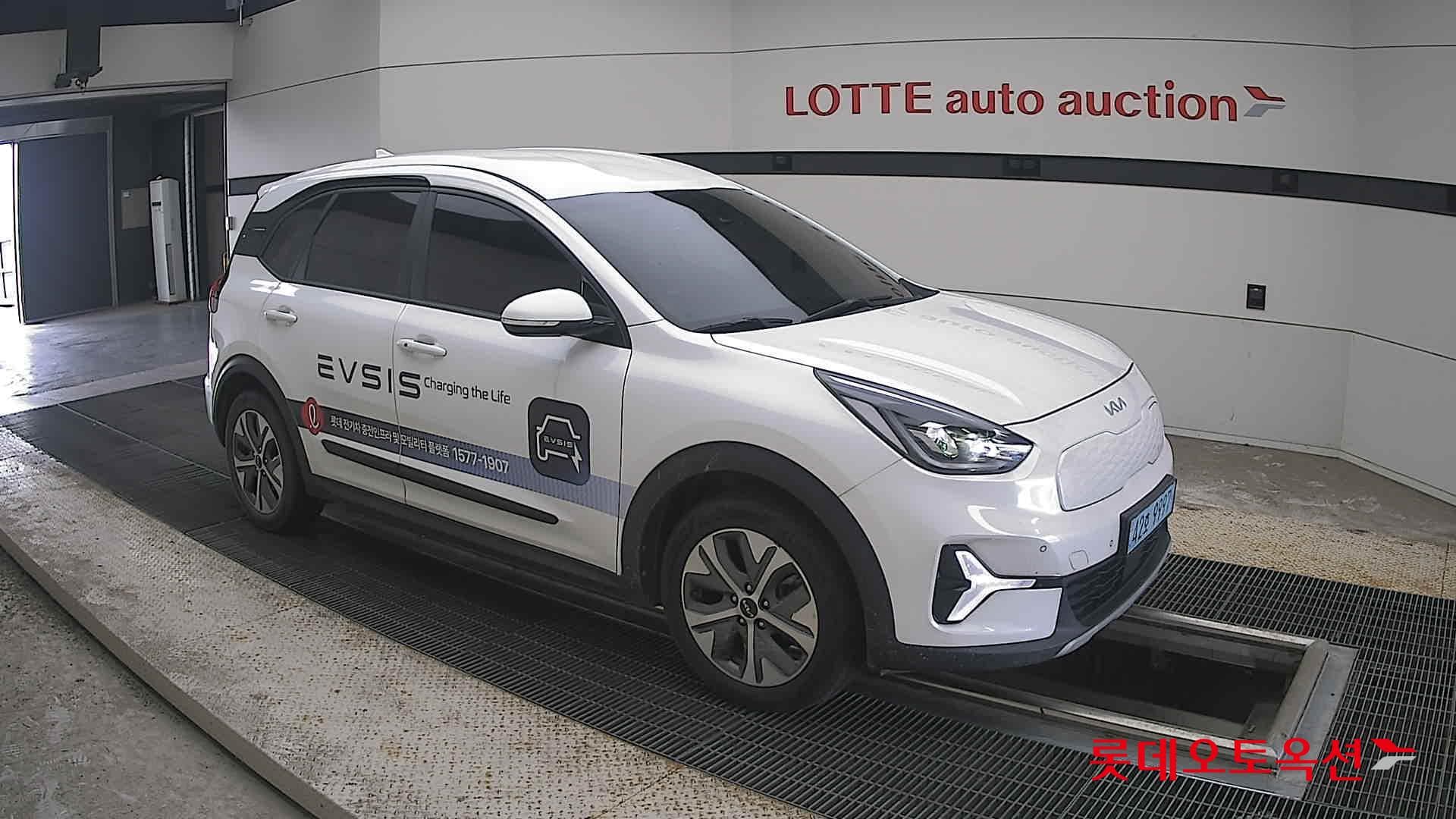 Kia - Niro | PLUS (E) 18