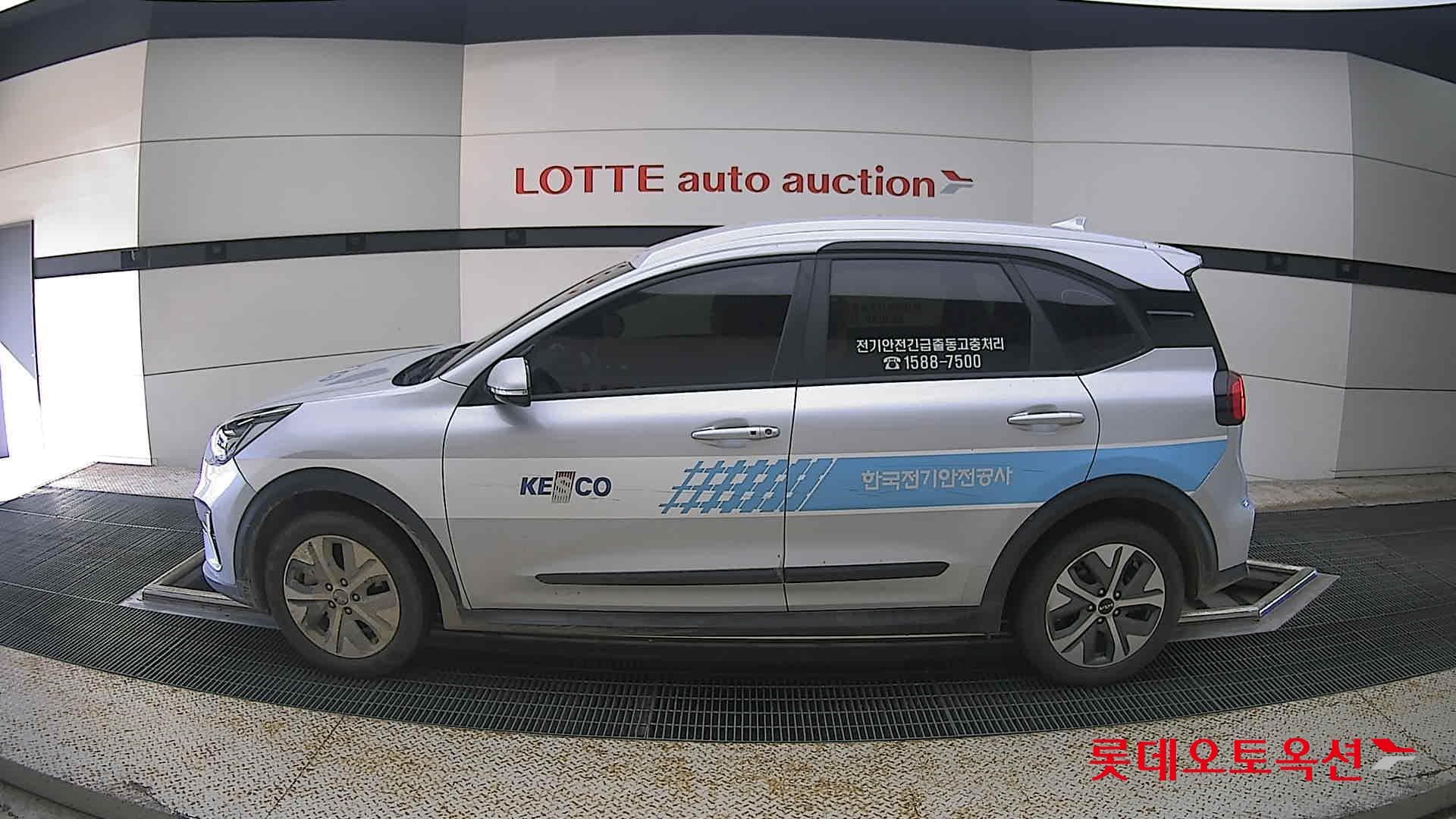 Kia - Ниро | PLUS (E) 6