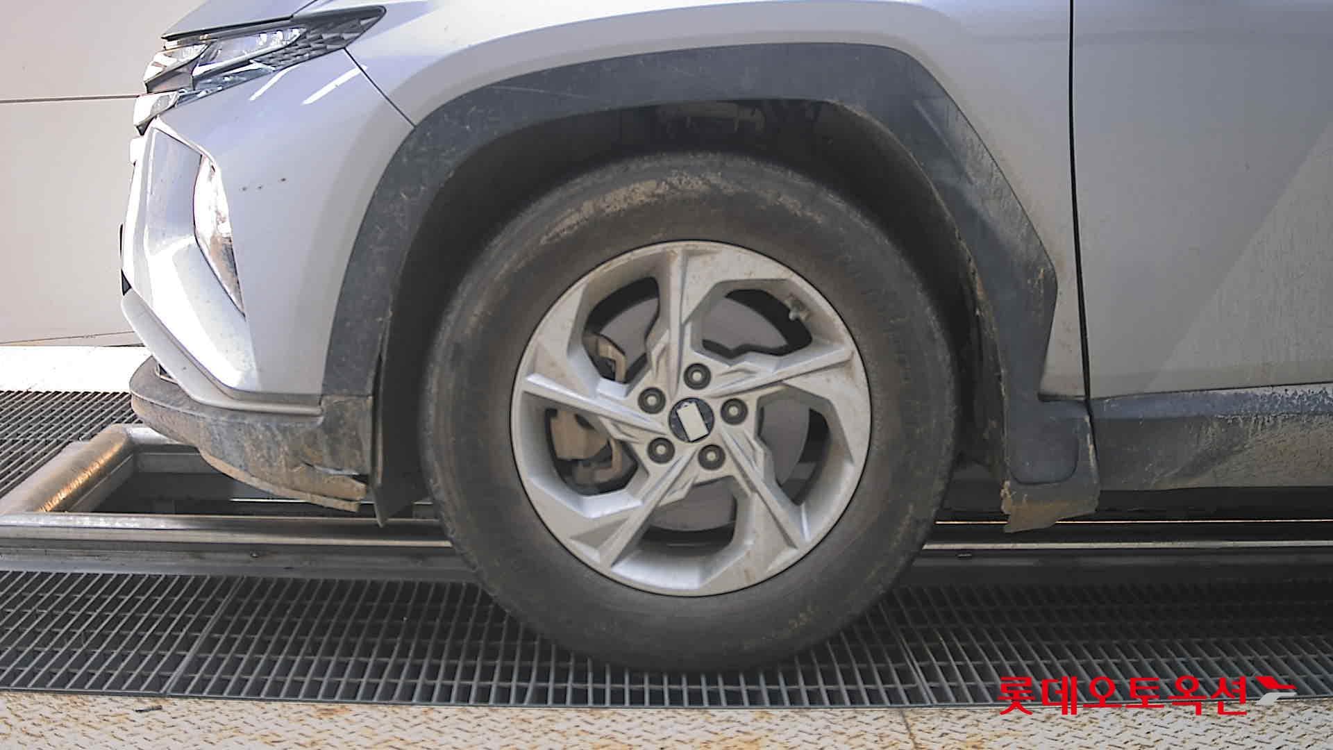 Hyundai - Tucson | THE ALL NEW (D) 2.0 Modern 4WD 21