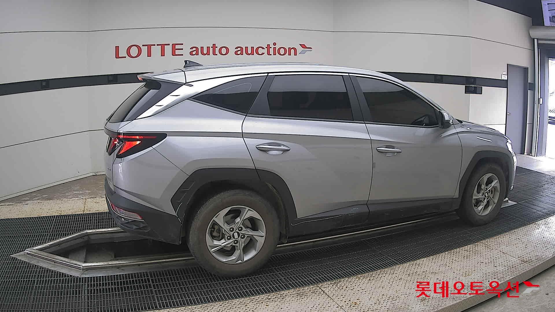Hyundai - Tucson | THE ALL NEW (D) 2.0 Modern 4WD 15