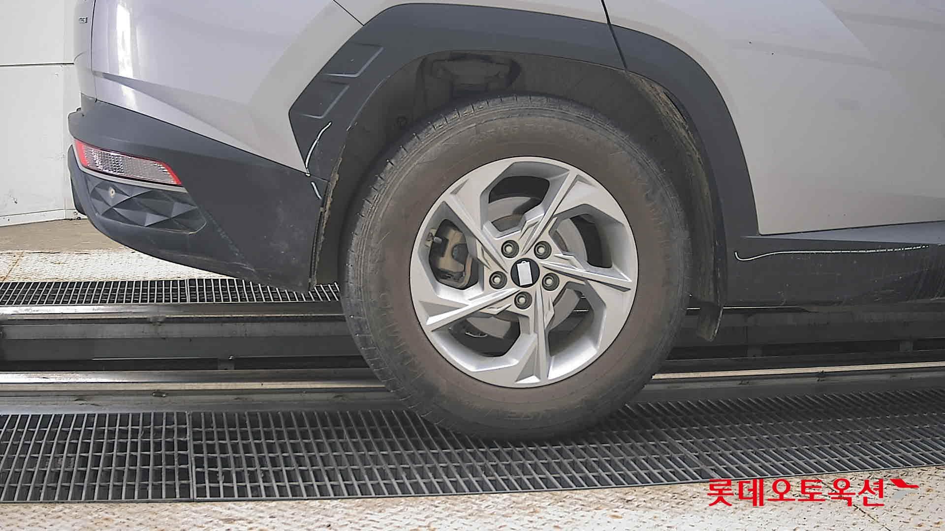 Hyundai - Tucson | THE ALL NEW (D) 2.0 Modern 4WD 24