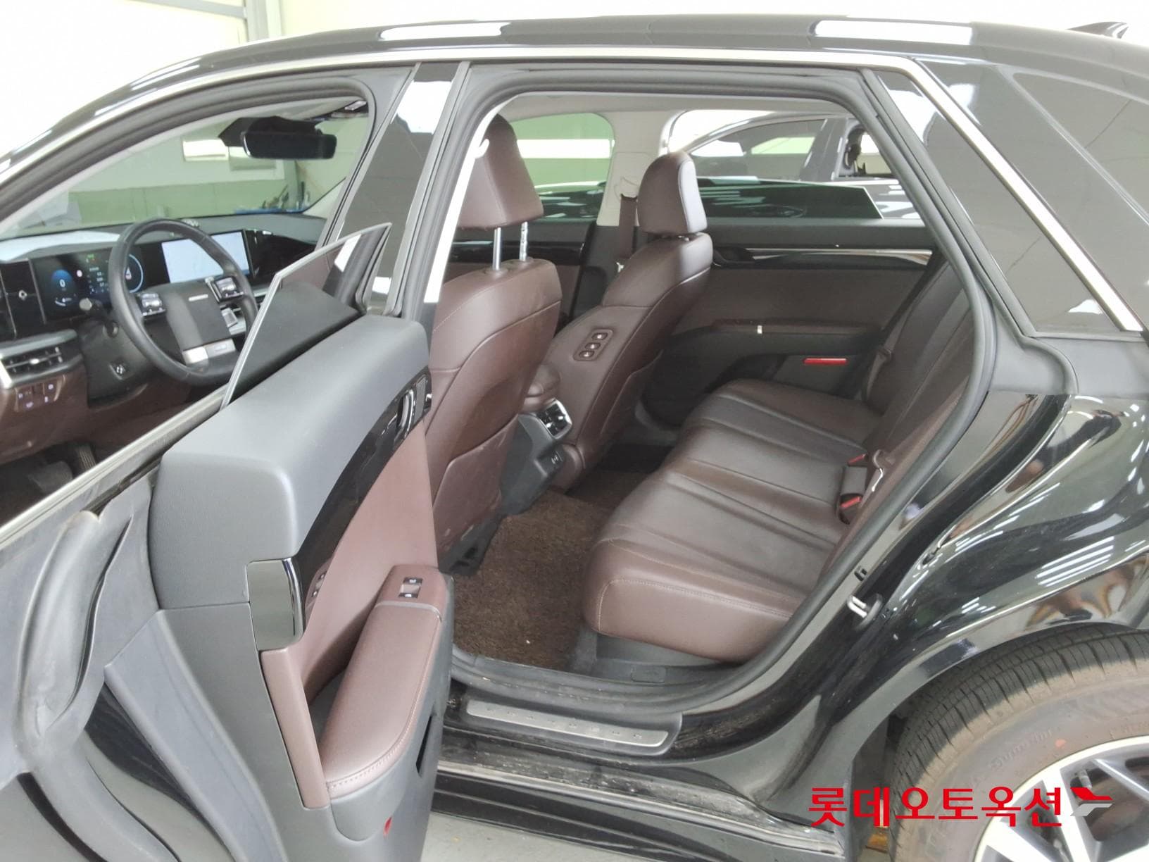 Hyundai - Grandeur | GN7 (G) 2.5 Exclusive 37