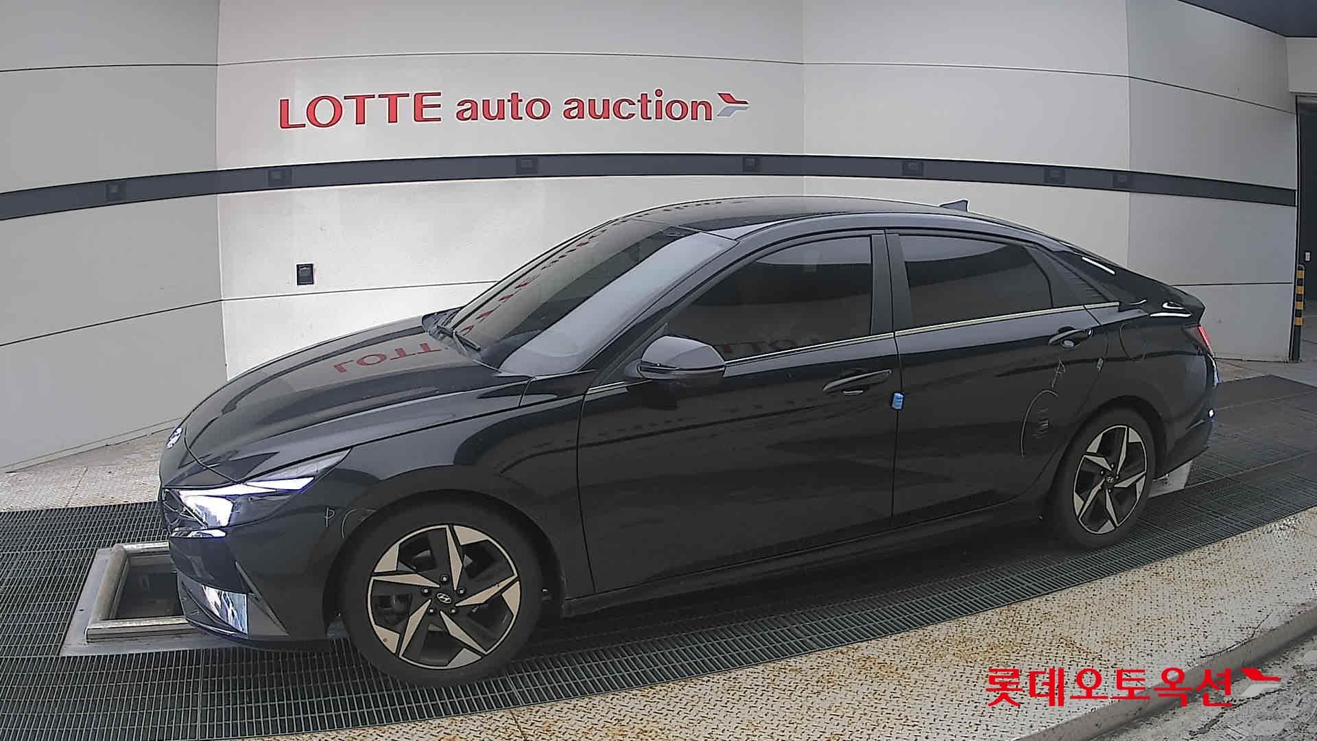 Hyundai - Elantra | ALL NEW (G) 1.6 INSPIRATION 5