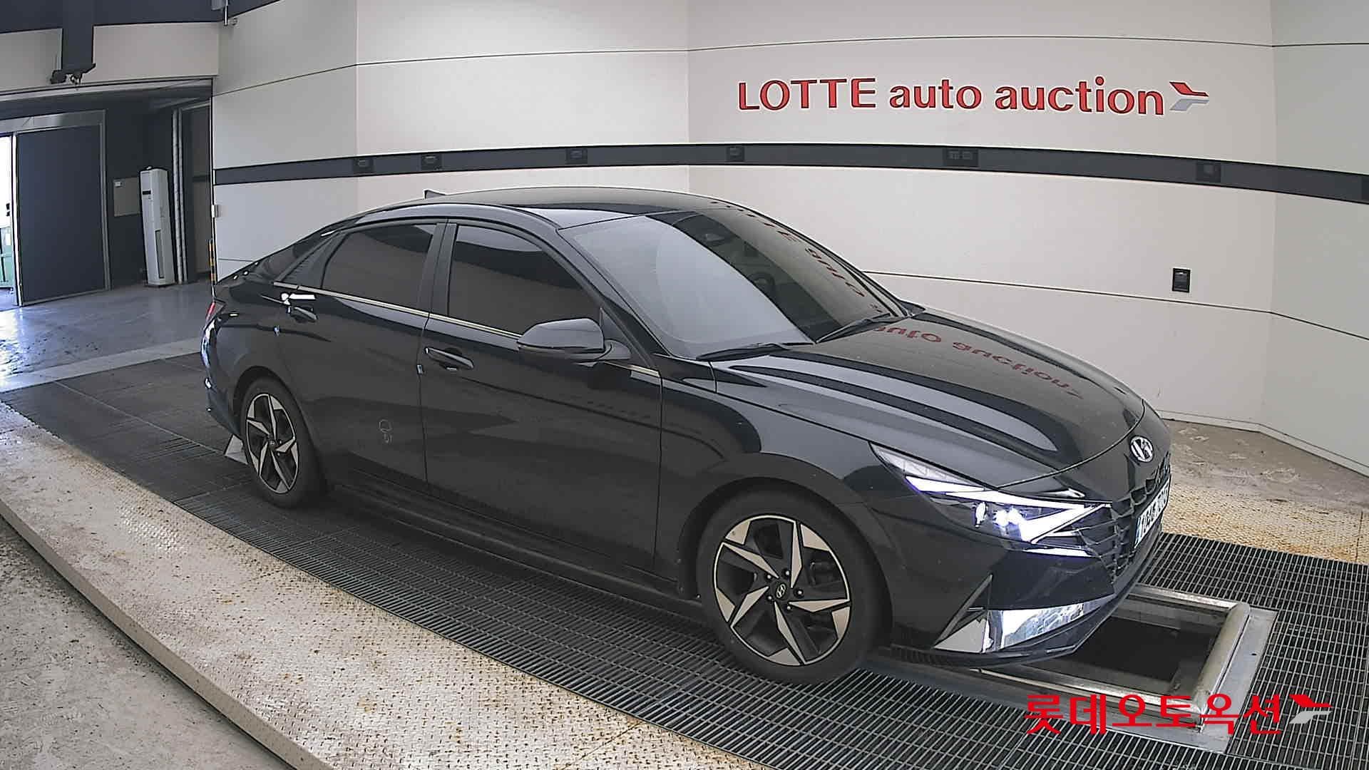 Hyundai - Elantra | ALL NEW (G) 1.6 INSPIRATION 18