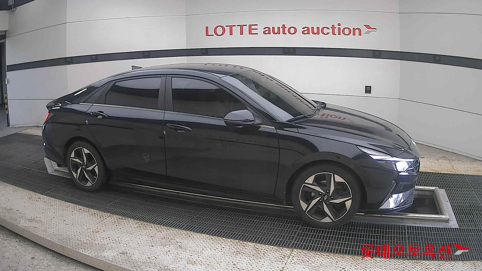 Hyundai - Elantra | ALL NEW (G) 1.6 INSPIRATION 17