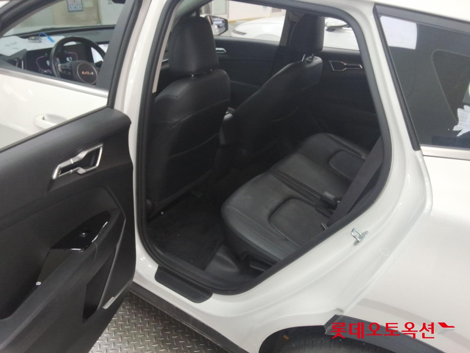 Kia - Sportage | NQ5 (D) 2.0 Trendy 37