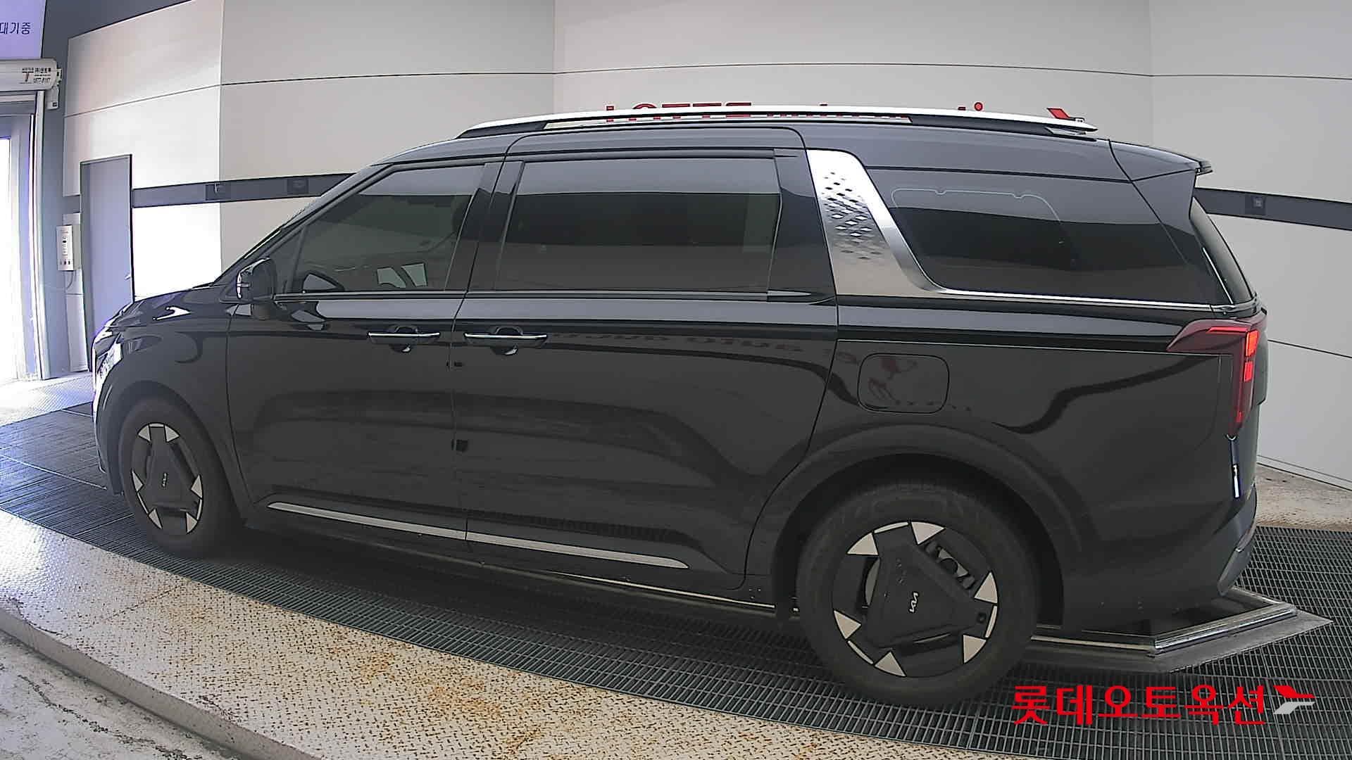 Kia - Carnival | KA4 (H)1.6 Noblesse 9 2WD AT 7