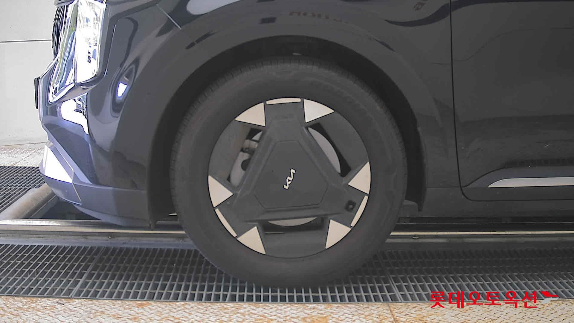 Kia - Carnival | KA4 (H)1.6 Noblesse 9 2WD AT 21
