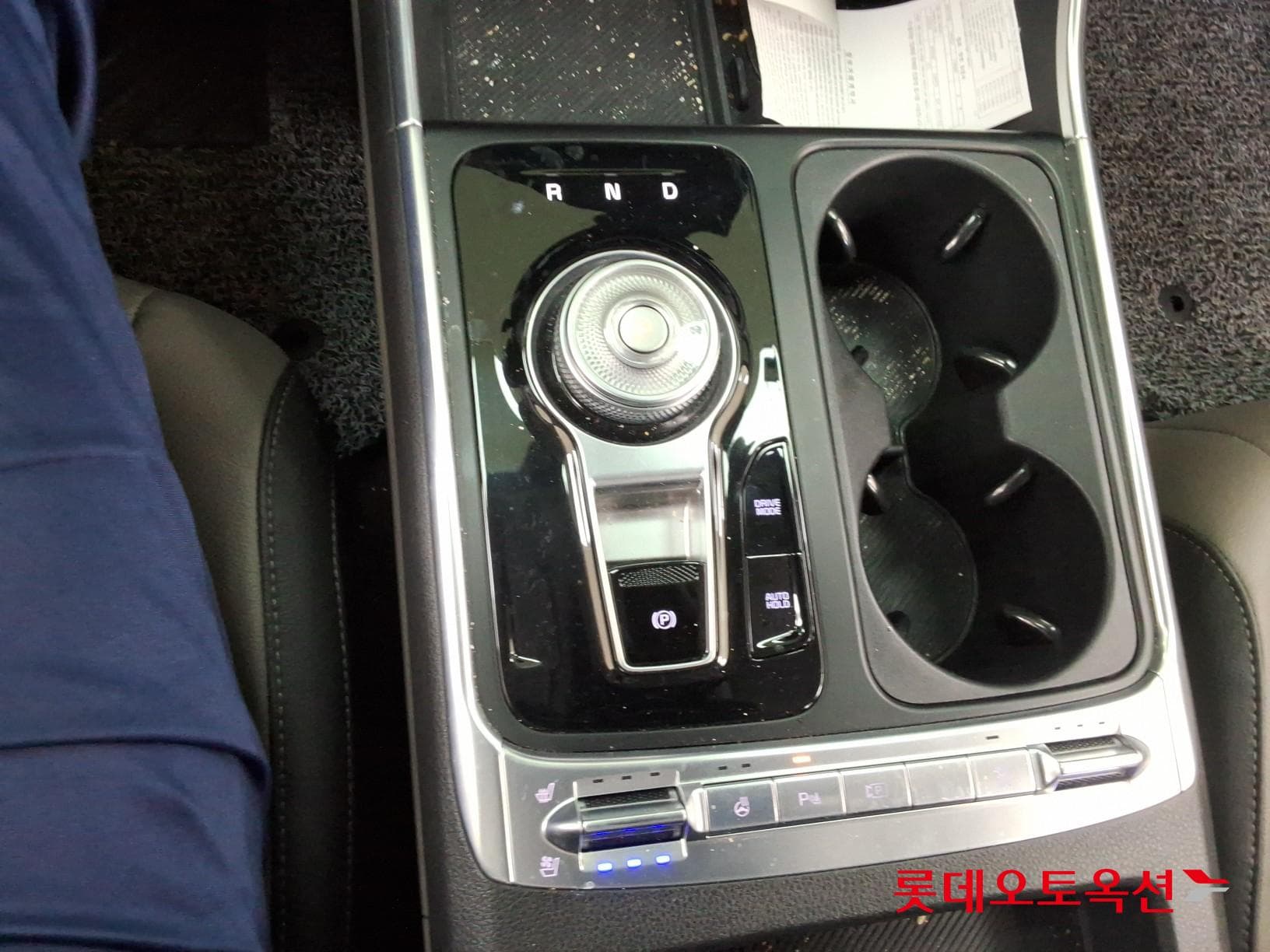 Kia - Carnival | KA4 (H)1.6 Noblesse 9 2WD AT 33