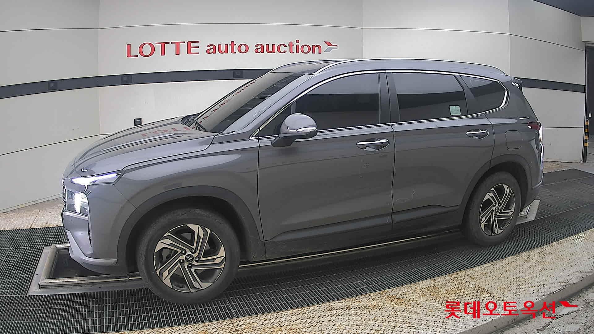 Hyundai - Санта Фе | THE NEW SANTAFE (D) 2.2 Prestige 5Seater 4WD 5