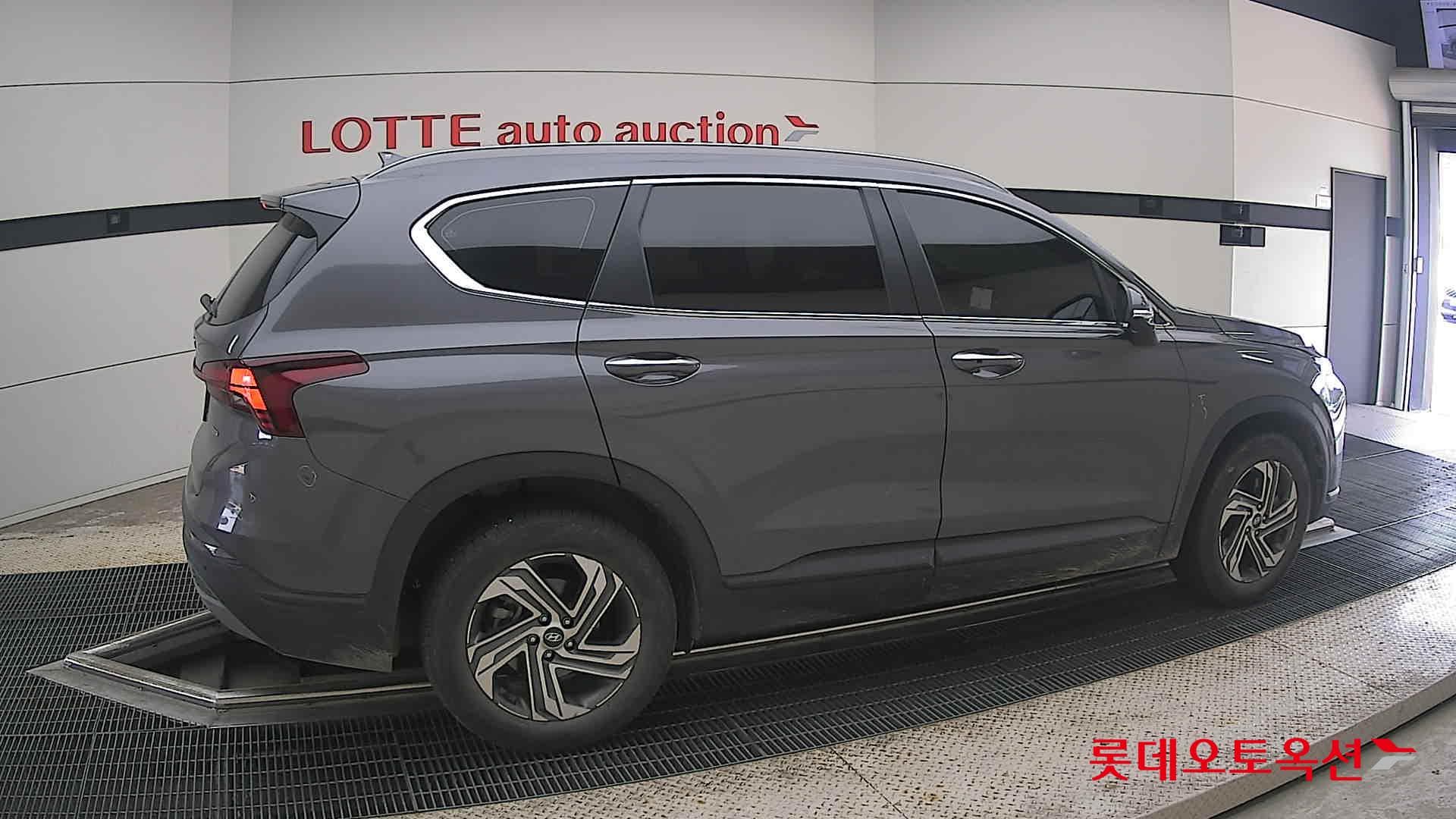 Hyundai - Санта Фе | THE NEW SANTAFE (D) 2.2 Prestige 5Seater 4WD 15