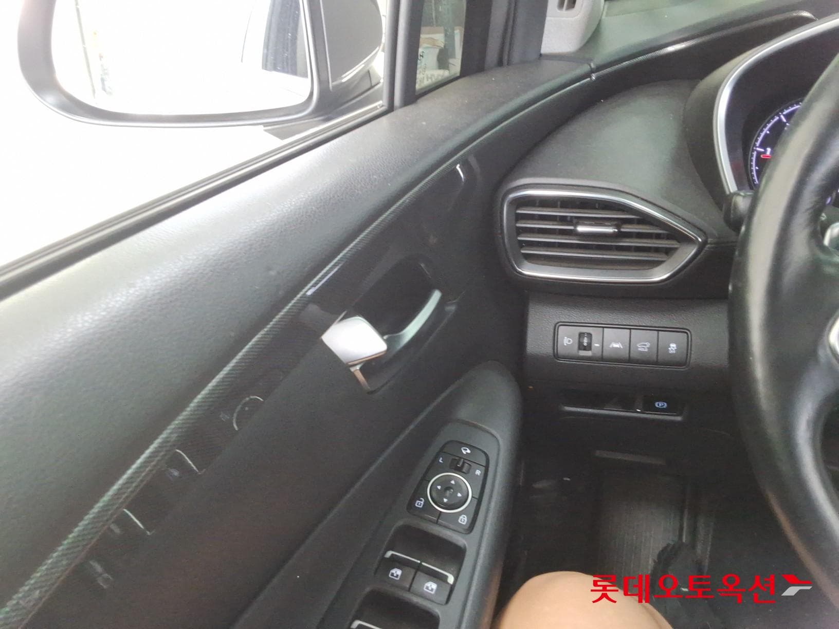 Hyundai - Санта Фе | THE NEW SANTAFE (D) 2.2 Prestige 5Seater 4WD 28