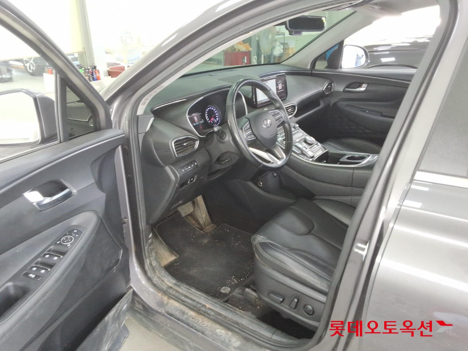 Hyundai - Санта Фе | THE NEW SANTAFE (D) 2.2 Prestige 5Seater 4WD 34