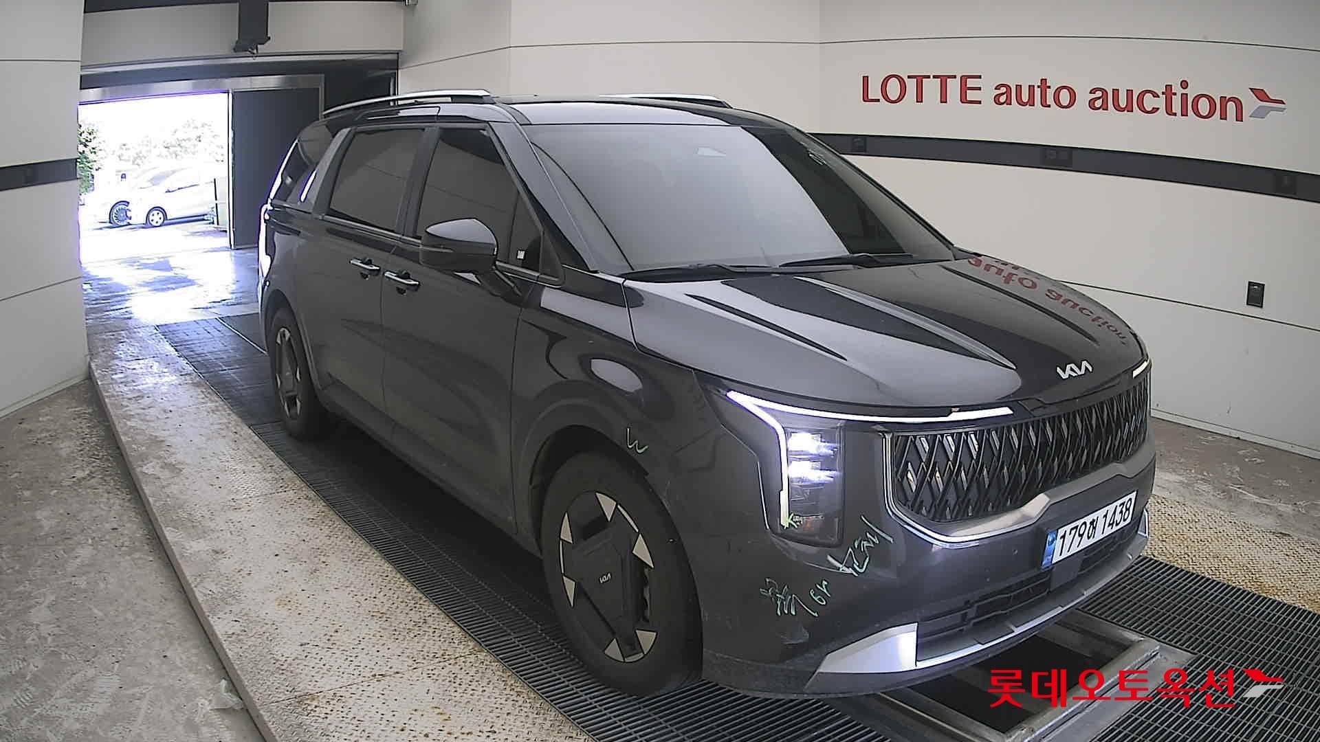 Kia - Карнивал | KA4 (H)1.6 Prestige 9 2WD AT 19