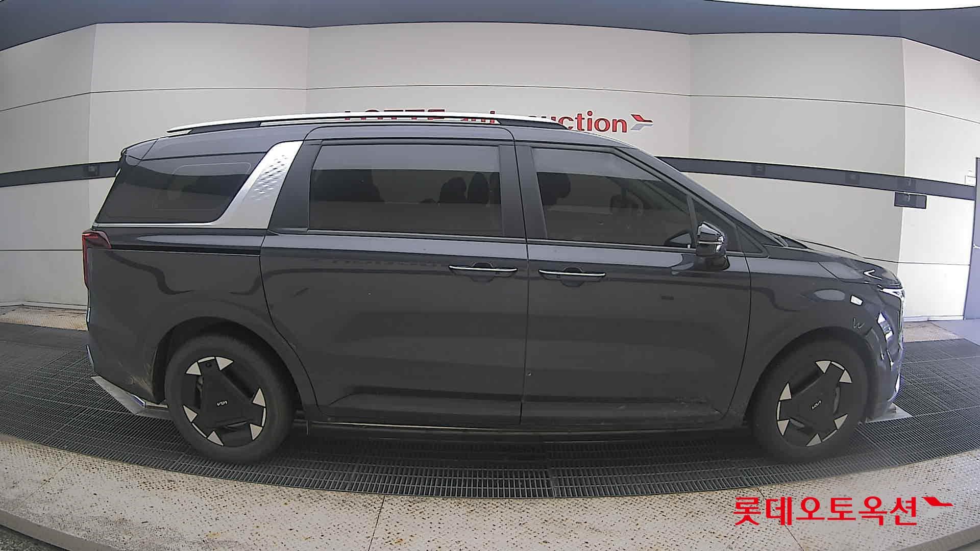 Kia - Карнивал | KA4 (H)1.6 Prestige 9 2WD AT 16