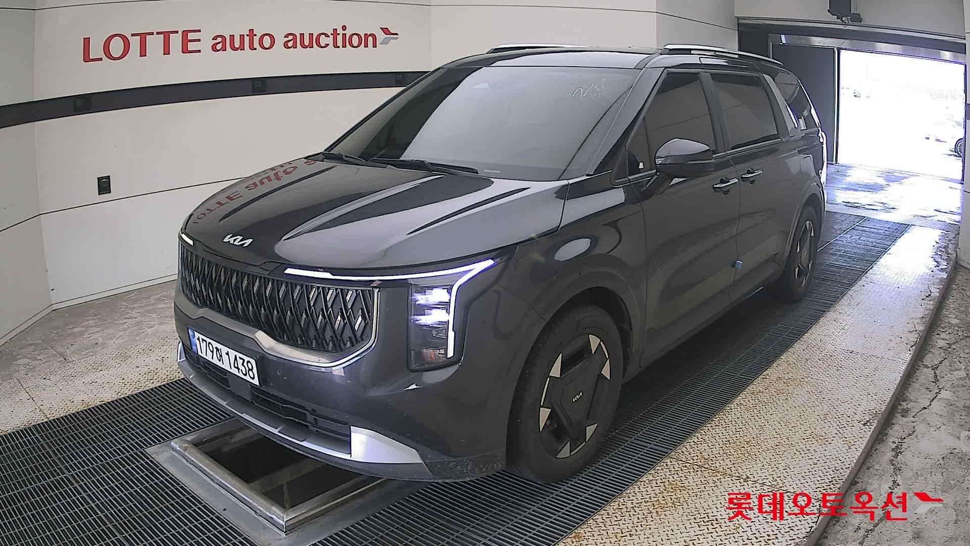 Kia - Карнивал | KA4 (H)1.6 Prestige 9 2WD AT 3