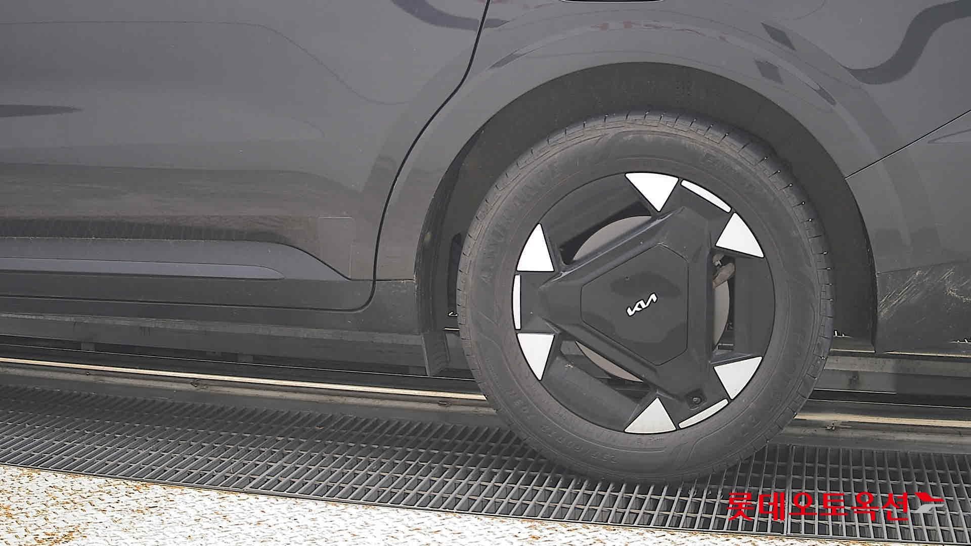 Kia - Карнивал | KA4 (H)1.6 Prestige 9 2WD AT 22