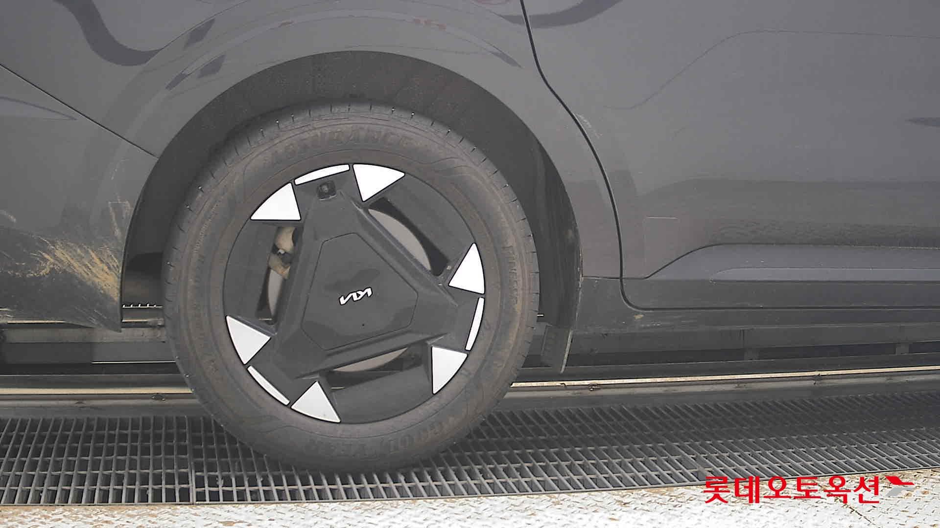 Kia - Карнивал | KA4 (H)1.6 Prestige 9 2WD AT 24