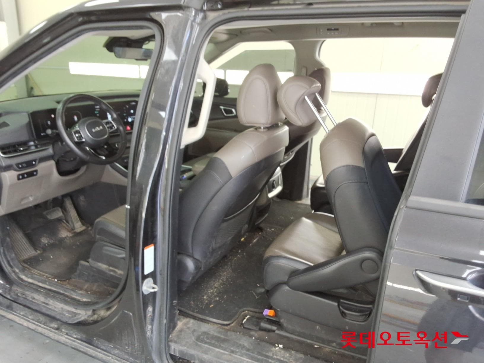 Kia - Карнивал | KA4 (H)1.6 Prestige 9 2WD AT 36