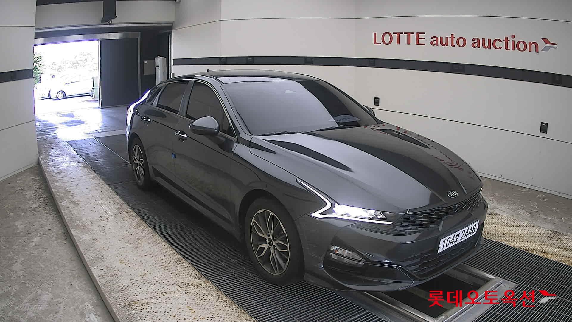 Kia - K5 | INTERACTIVE (G) 2.0 Prestige 19