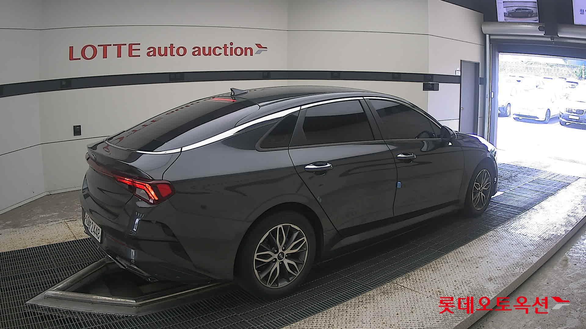 Kia - K5 | INTERACTIVE (G) 2.0 Prestige 14