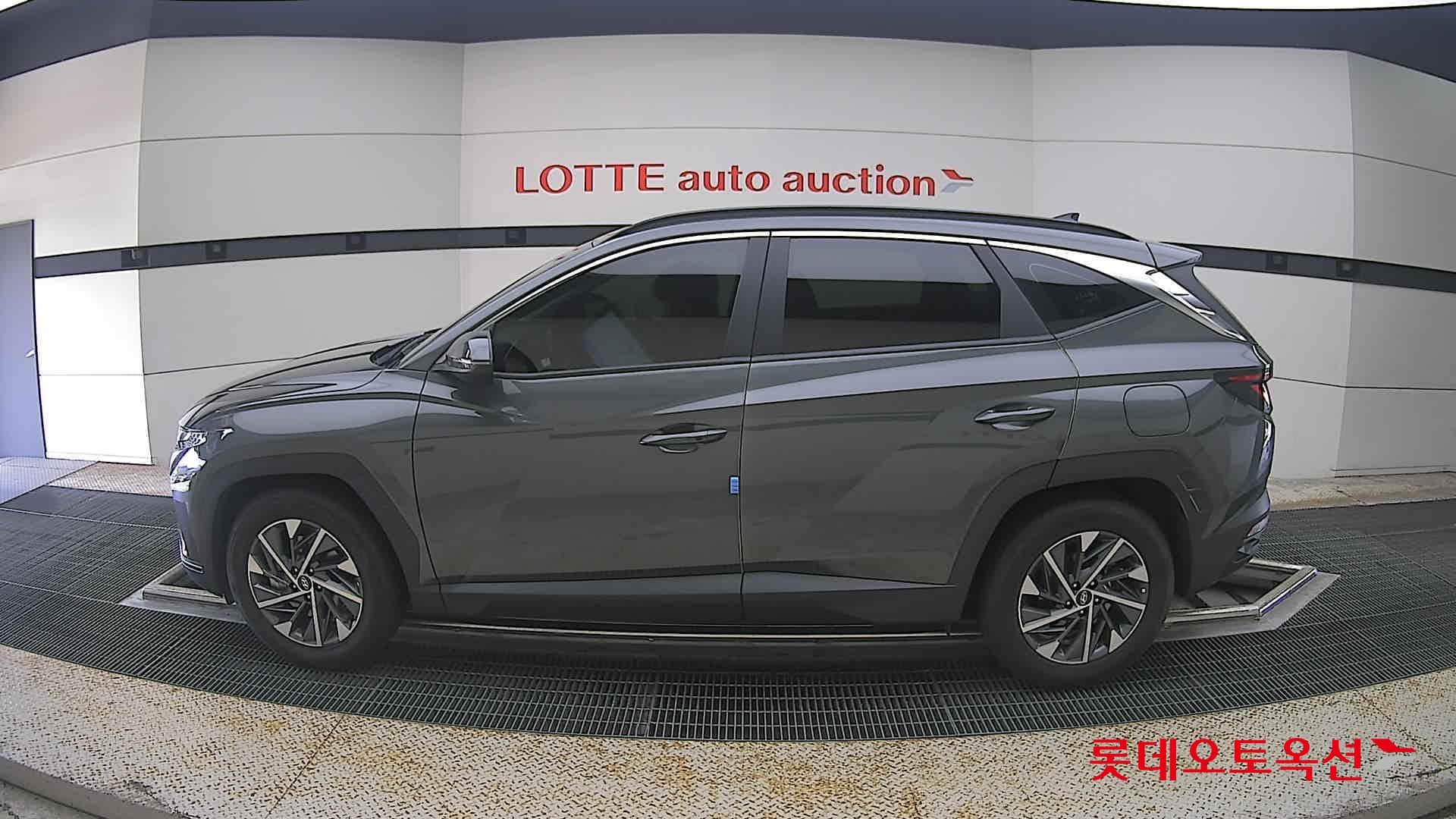 Hyundai - Туссан | THE ALL NEW (D) 2.0 Premium 2WD 6