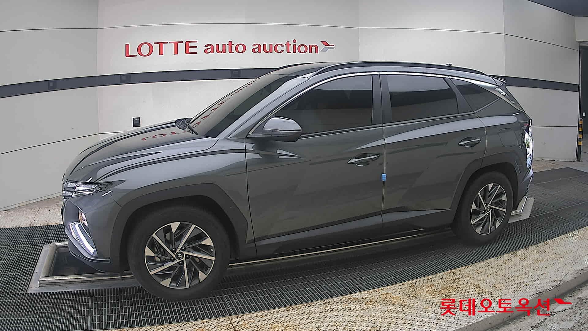 Hyundai - Туссан | THE ALL NEW (D) 2.0 Premium 2WD 5