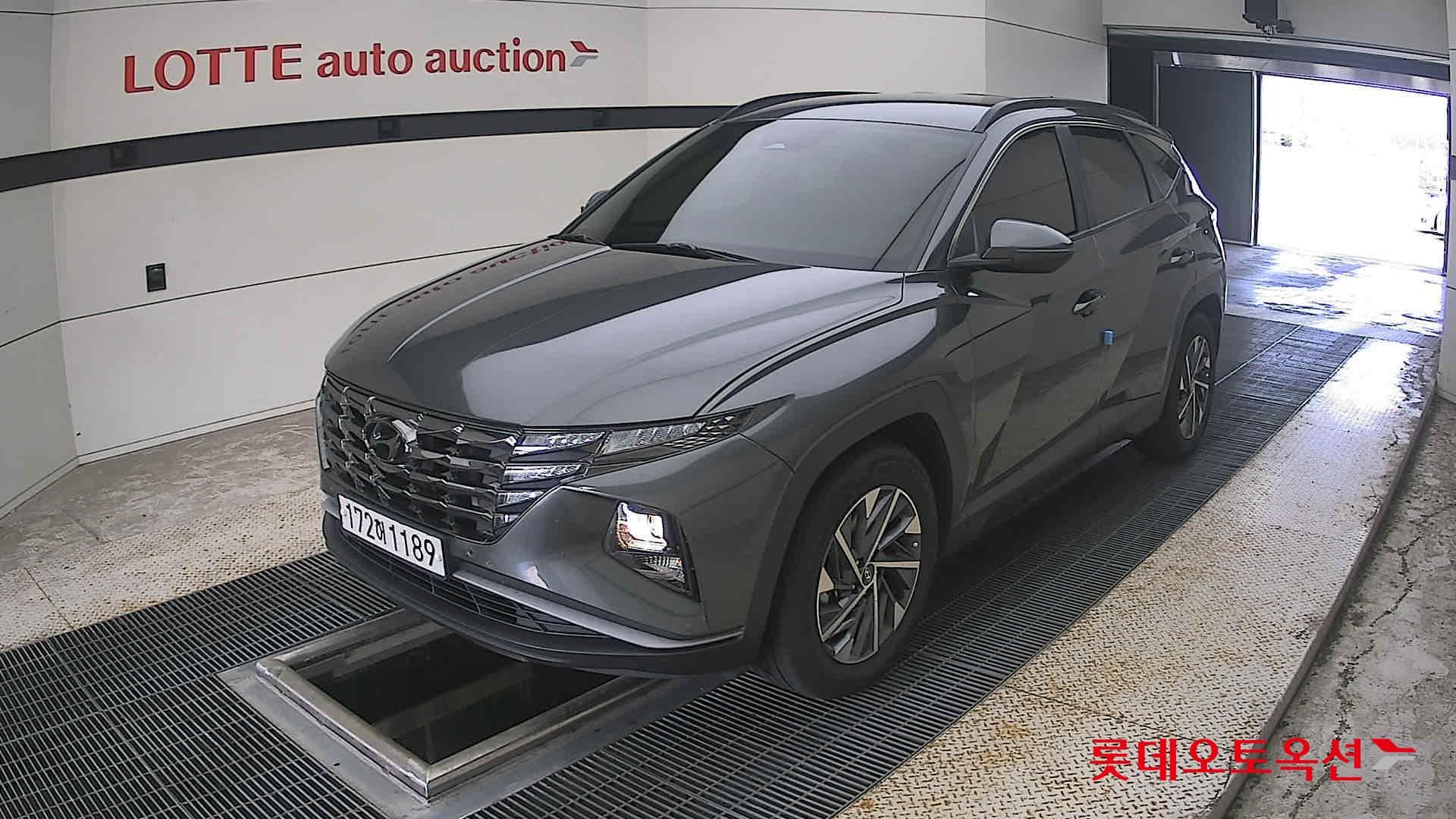 Hyundai - Туссан | THE ALL NEW (D) 2.0 Premium 2WD 3