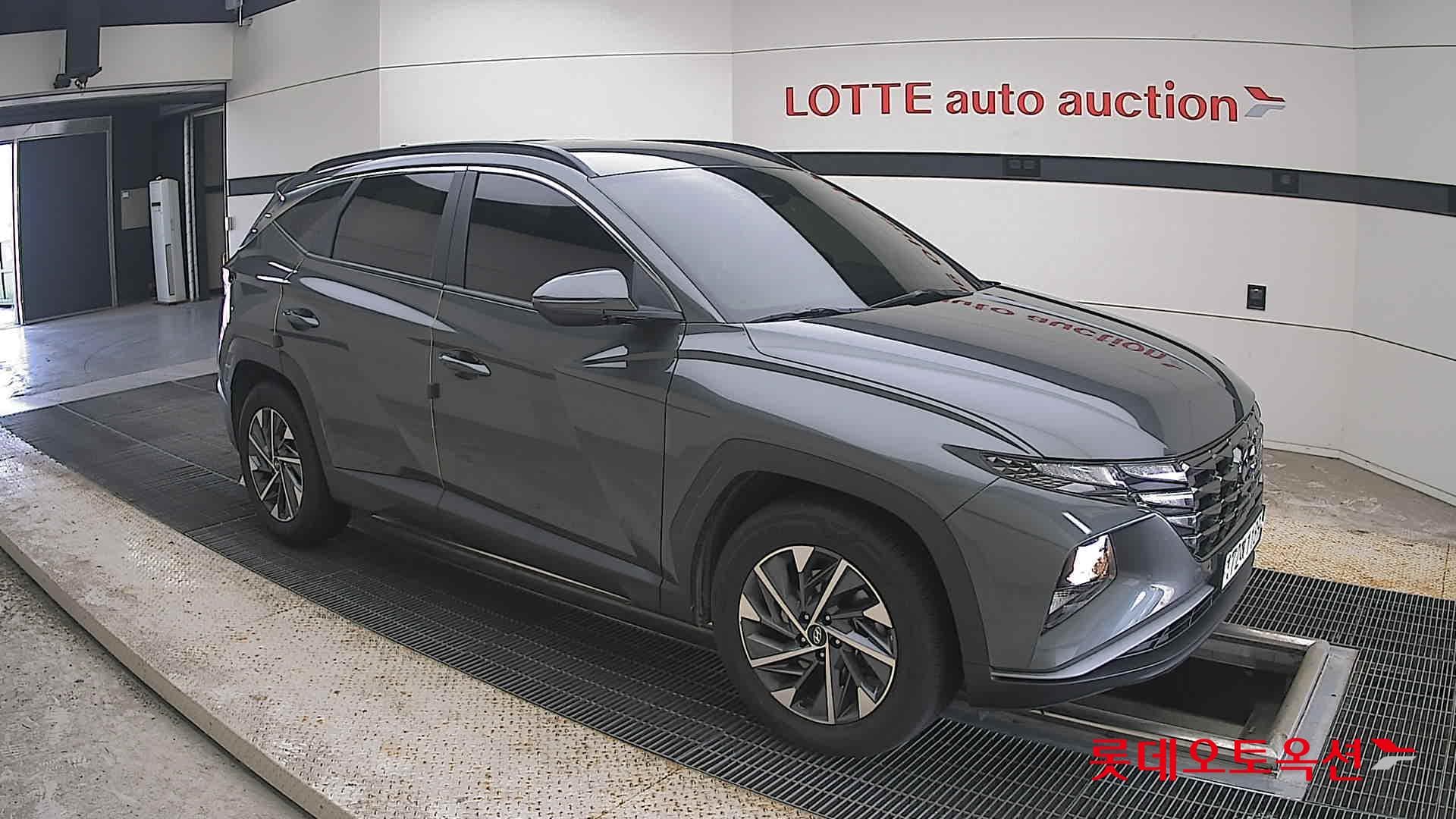Hyundai - Туссан | THE ALL NEW (D) 2.0 Premium 2WD 18