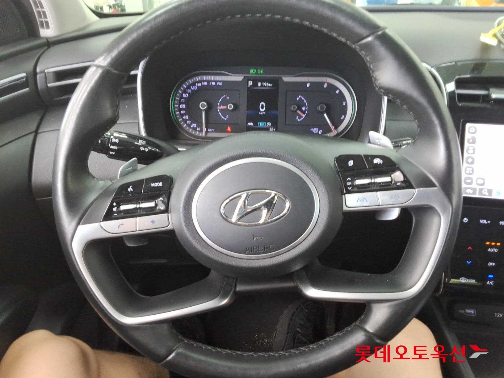 Hyundai - Туссан | THE ALL NEW (D) 2.0 Premium 2WD 29