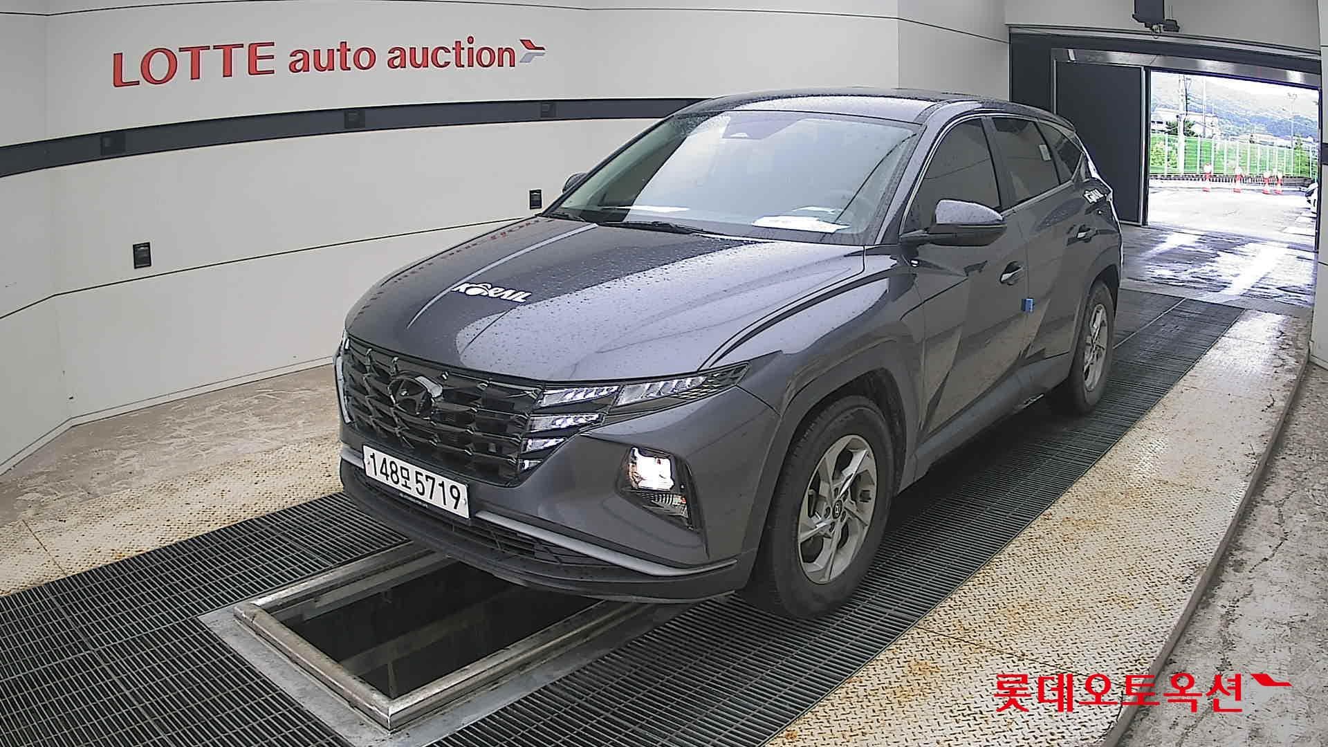 Hyundai - Tucson | THE ALL NEW (D) 2.0 Modern 4WD 3