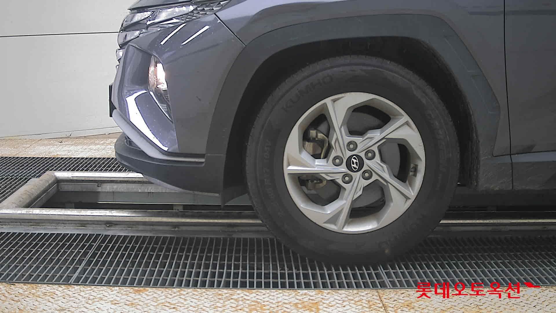 Hyundai - Tucson | THE ALL NEW (D) 2.0 Modern 4WD 21