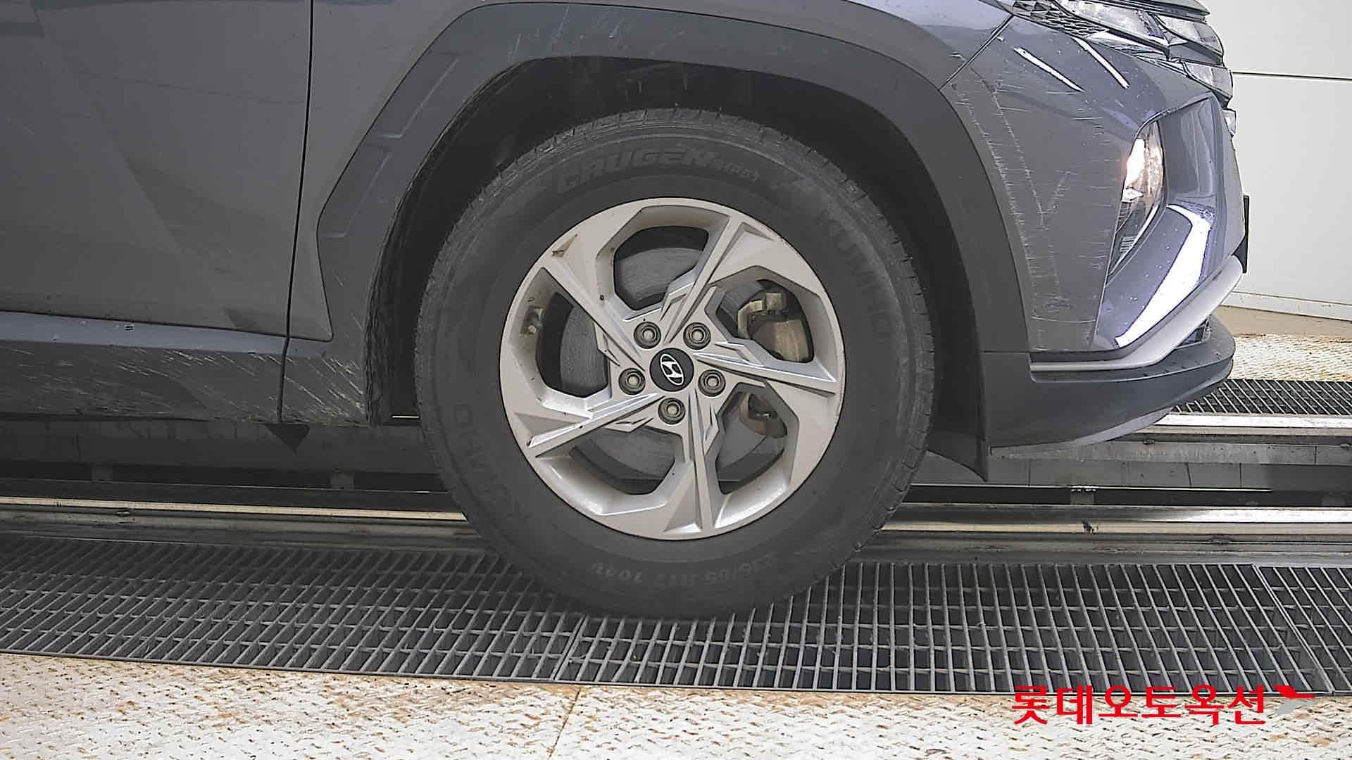 Hyundai - Tucson | THE ALL NEW (D) 2.0 Modern 4WD 23