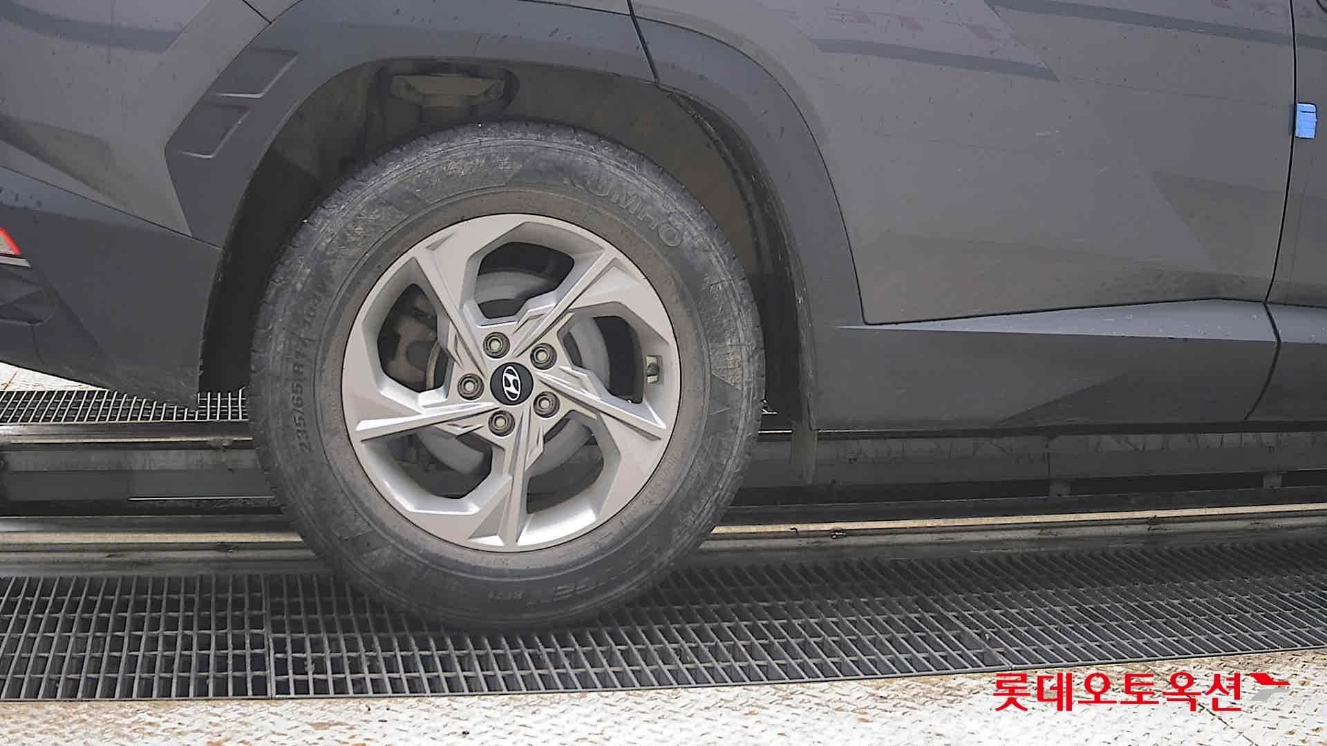 Hyundai - Tucson | THE ALL NEW (D) 2.0 Modern 4WD 24