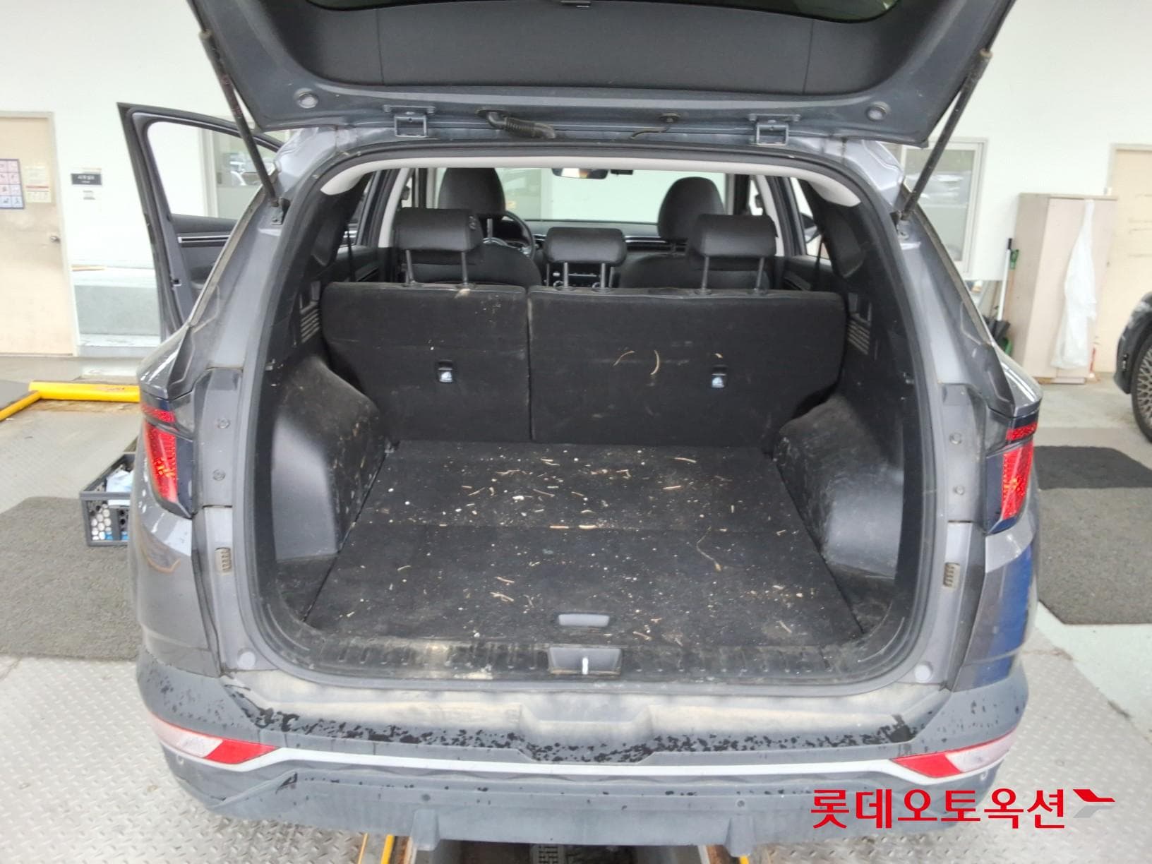 Hyundai - Tucson | THE ALL NEW (D) 2.0 Modern 4WD 37