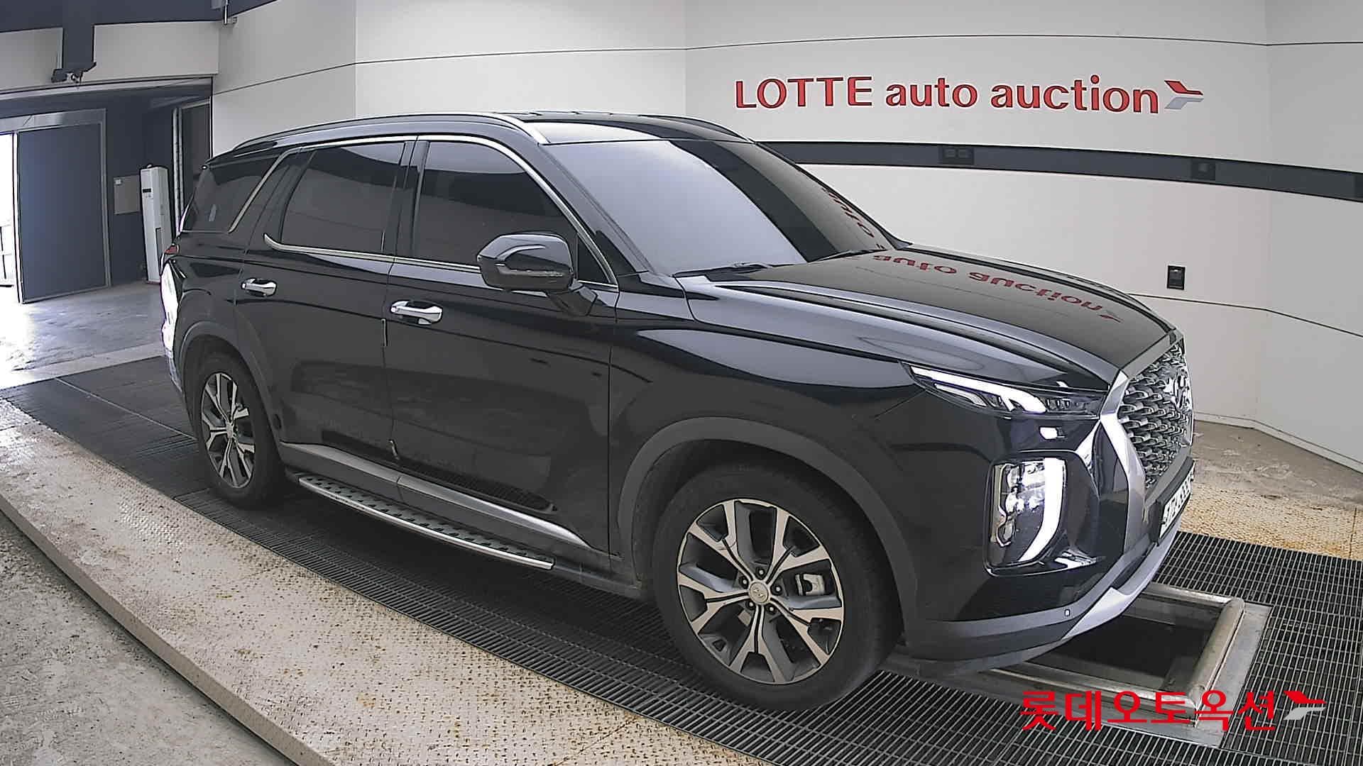Hyundai - Palisade | (D) 2.2 Prestige 4WD 7 18