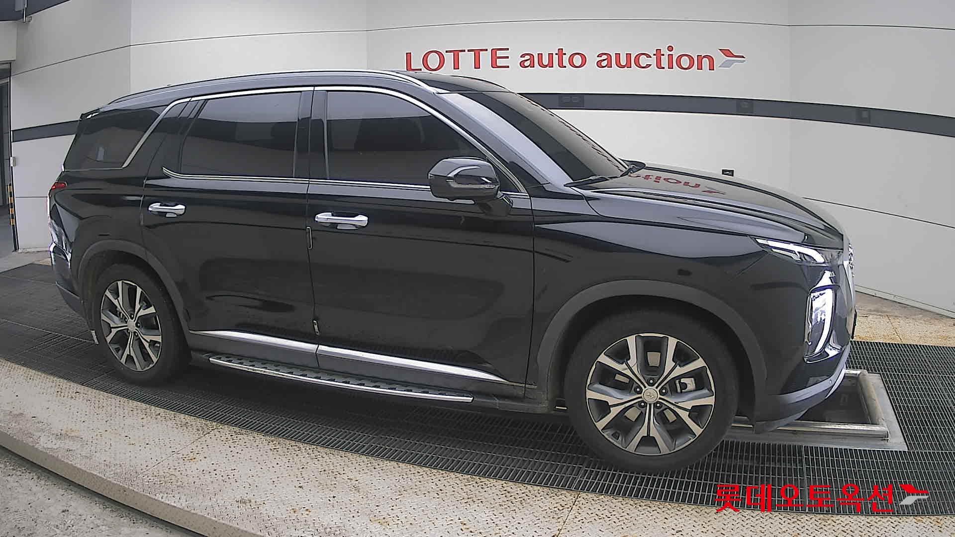 Hyundai - Palisade | (D) 2.2 Prestige 4WD 7 17