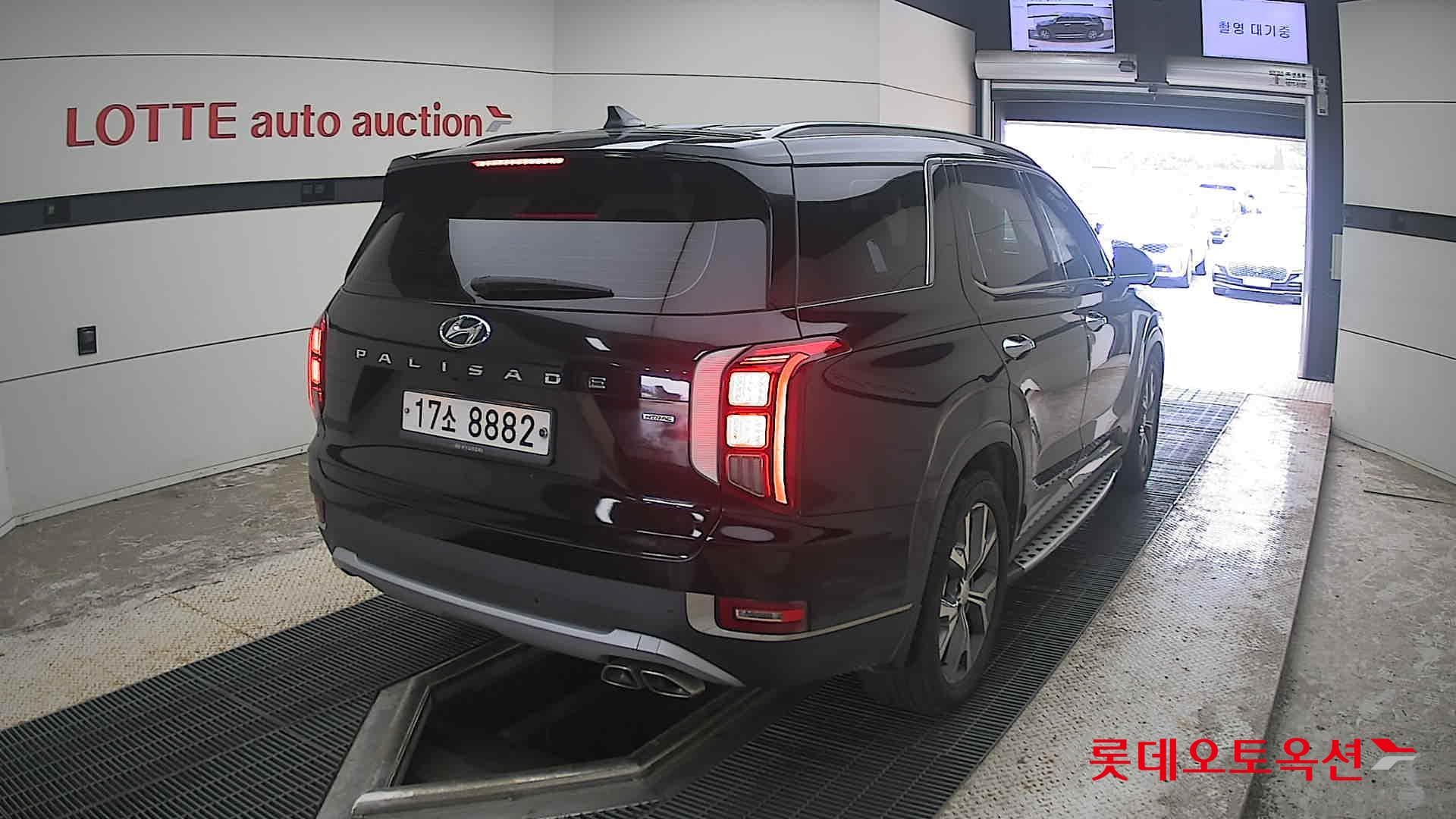 Hyundai - Palisade | (D) 2.2 Prestige 4WD 7 13