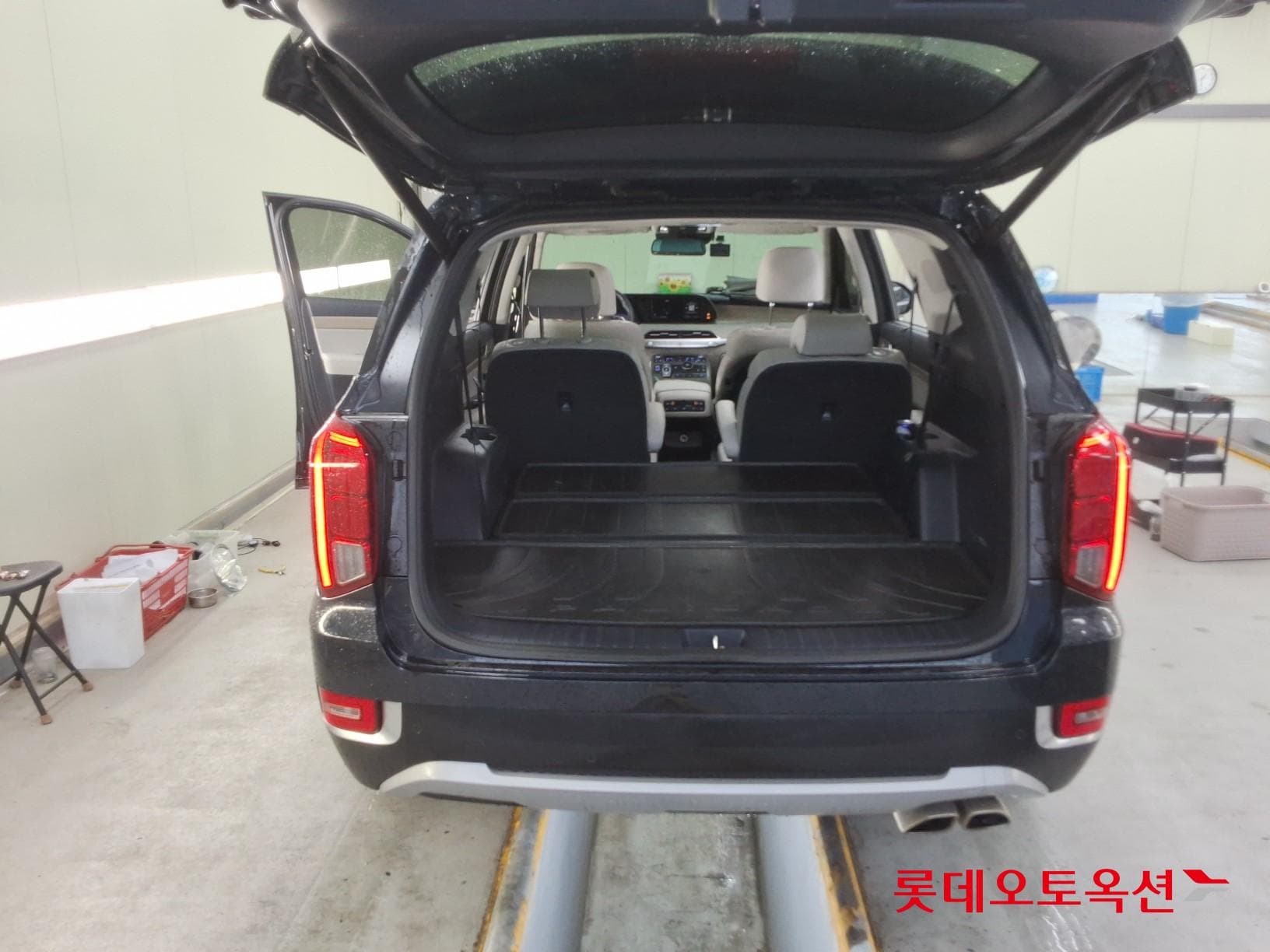 Hyundai - Palisade | (G) 3.8 Prestige 2WD 7 37