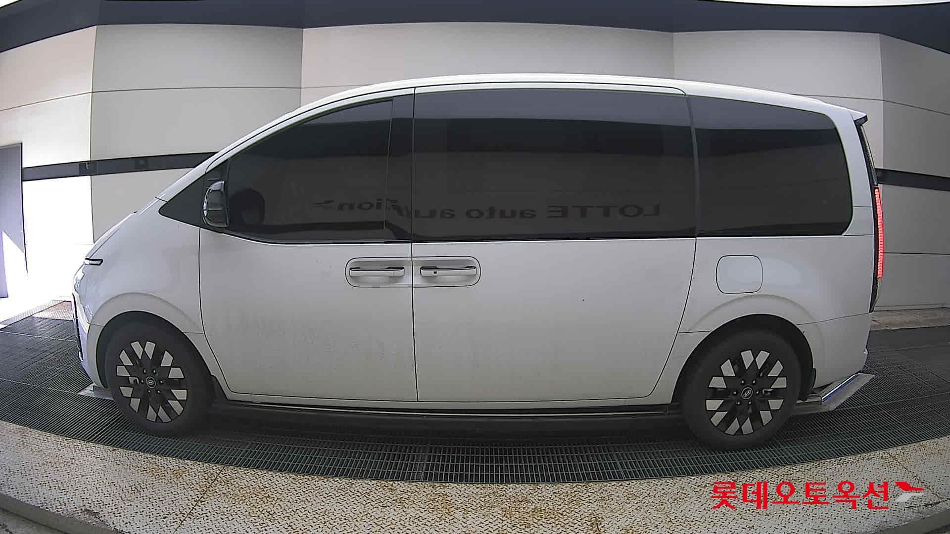 هيونداي - ستاريا | (H)1.6 Inspiration 7 2WD AT 6